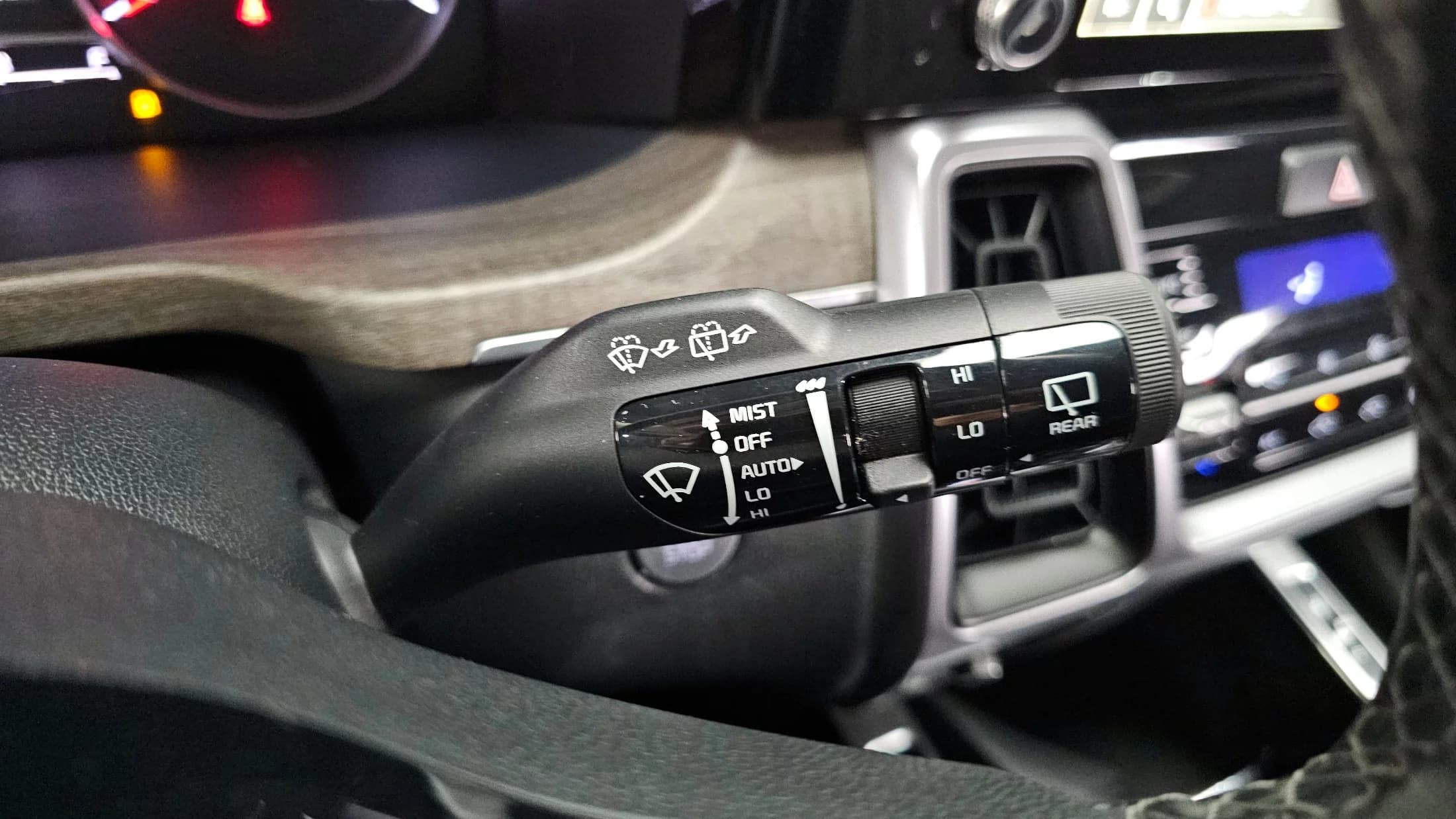 Kia Sorento Diesel 2.2 2WD Prestige, 2022 г. 143602 км. — фото 18