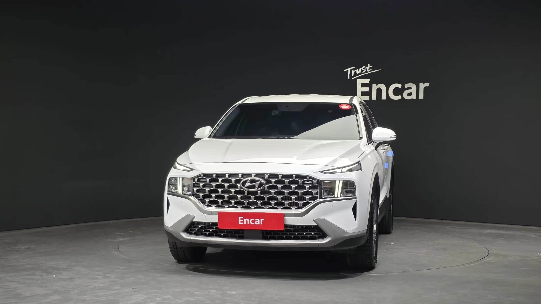 Hyundai Santa Fe Diesel 2.2 2WD Exclusive, 2023 г. 72166 км. — фото 3