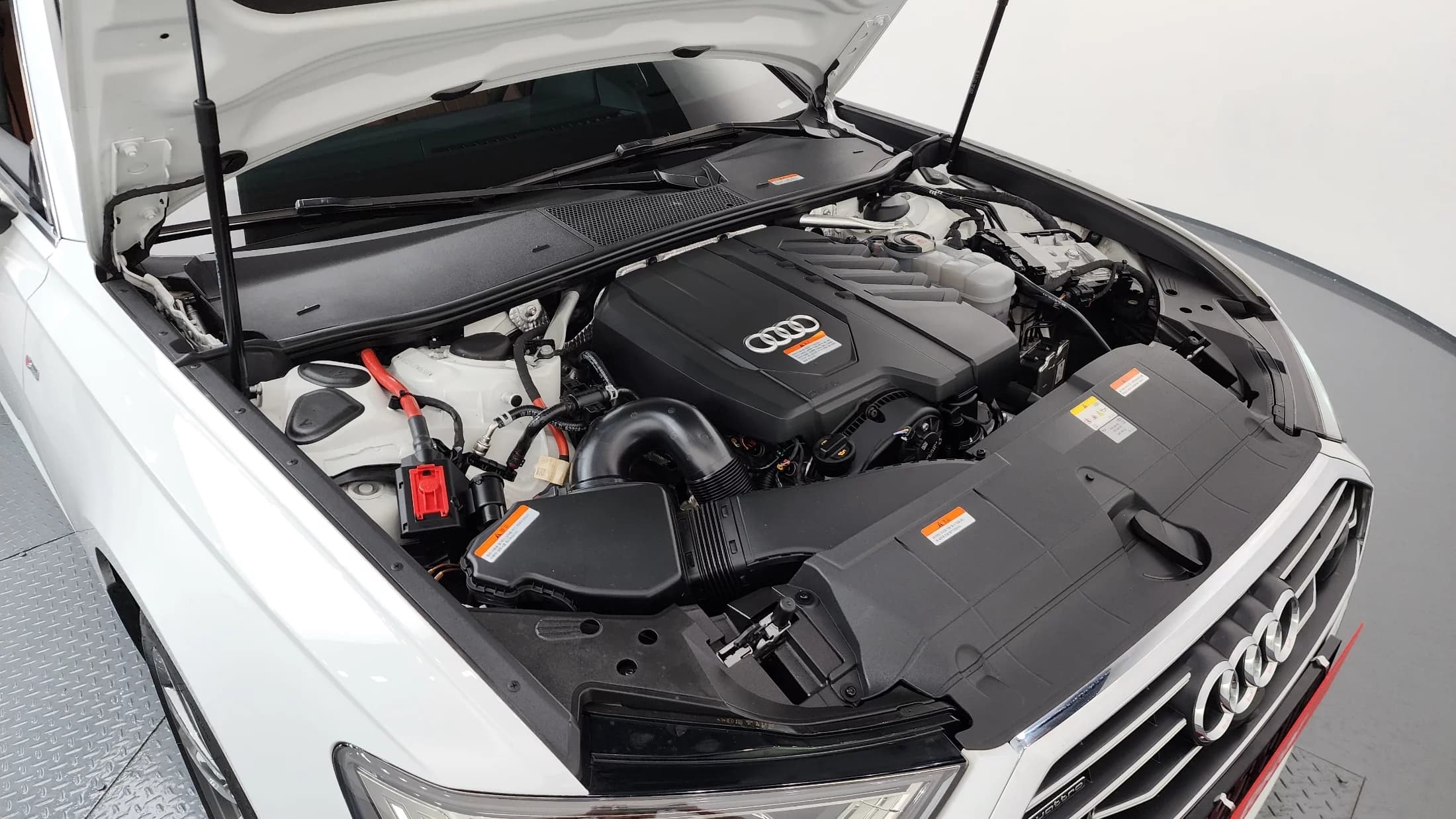 Audi A6 45 TFSI Quattro Premium, 2023 г. 38937 км. — фото 6