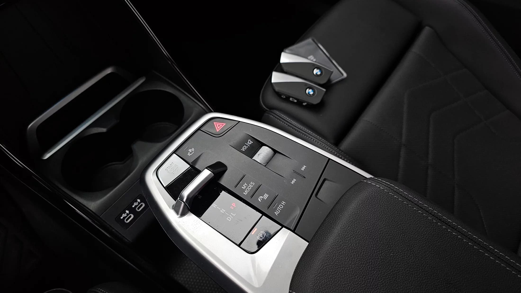 BMW 2-Series 220i Luxury, 2023 г. 9960 км. — фото 9