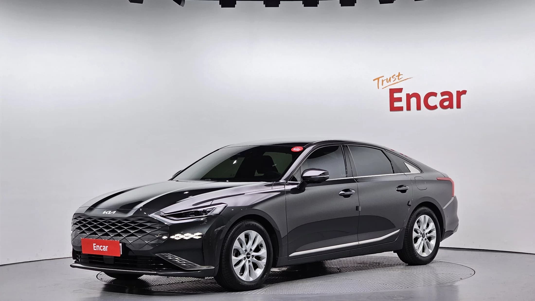 Kia K8 2.5 Gasoline 2WD Noblesse, 2022 г. 69141 км.