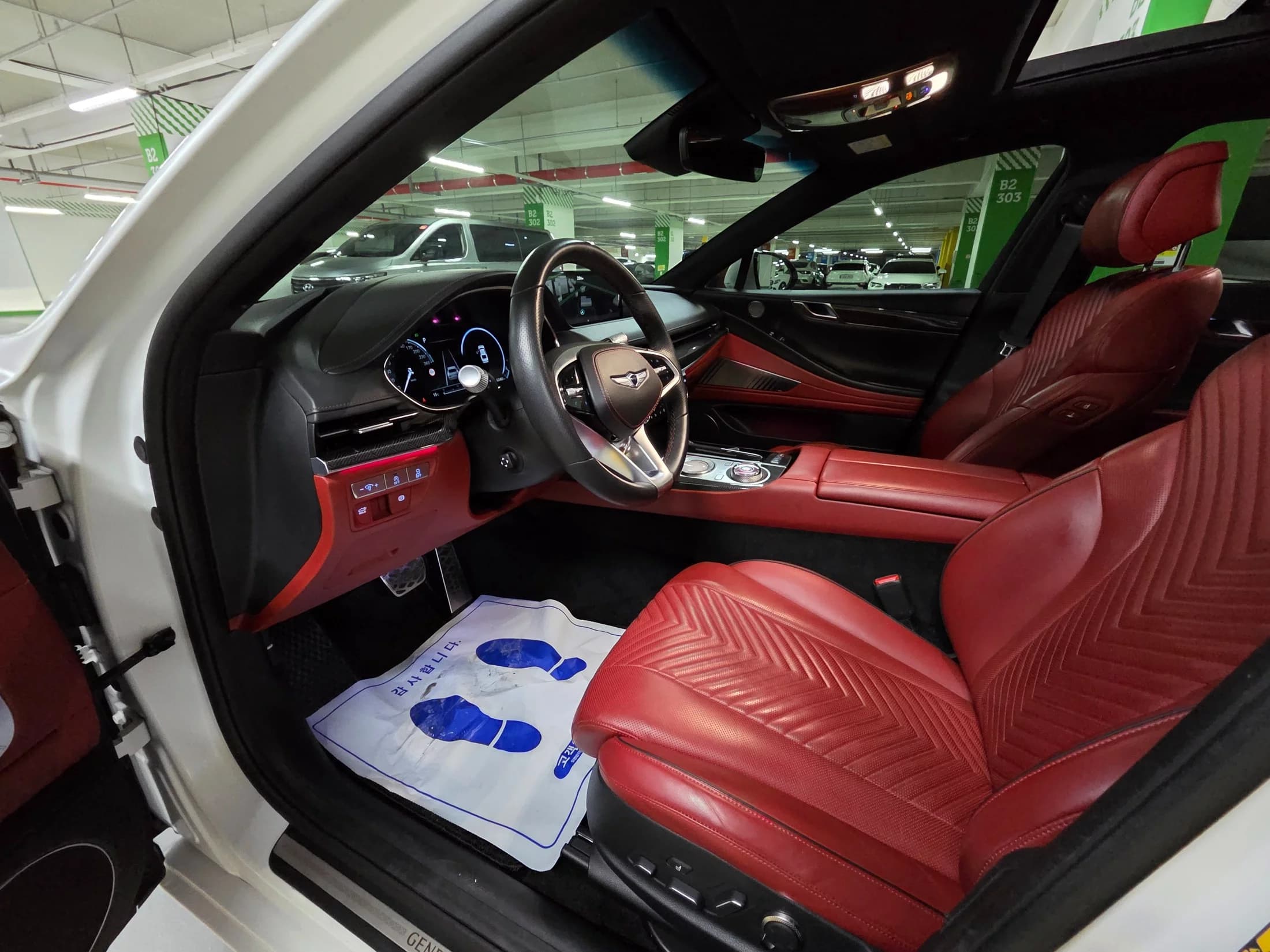 Genesis G80 Gasoline 3.5 Turbo AWD, 2022 г. 52605 км. — фото 15
