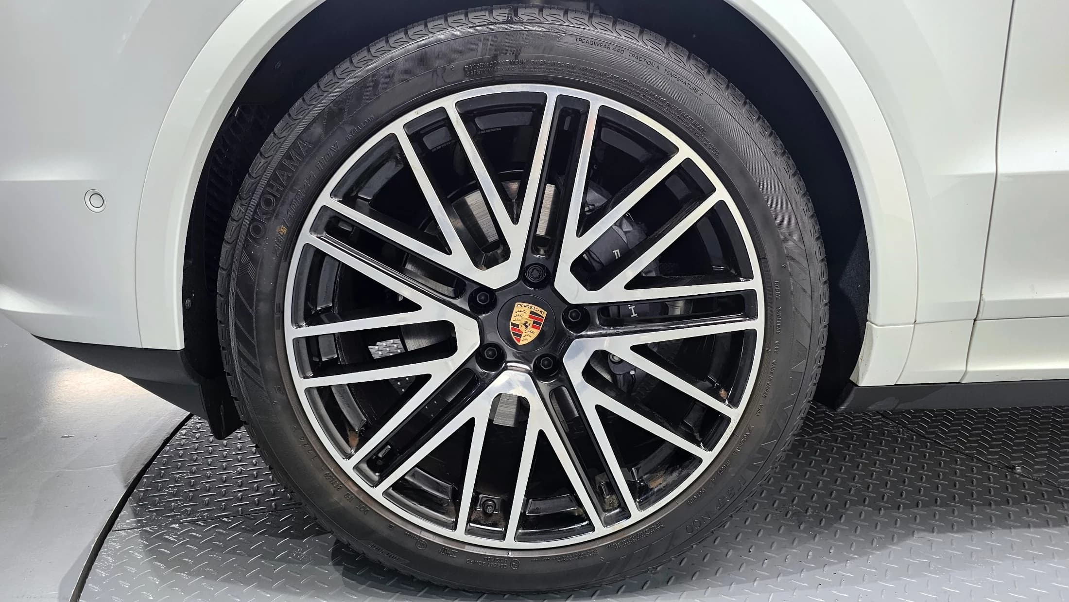 Porsche CAYENNE 3.0 Coupe, 2024 г. 4185 км. — фото 6