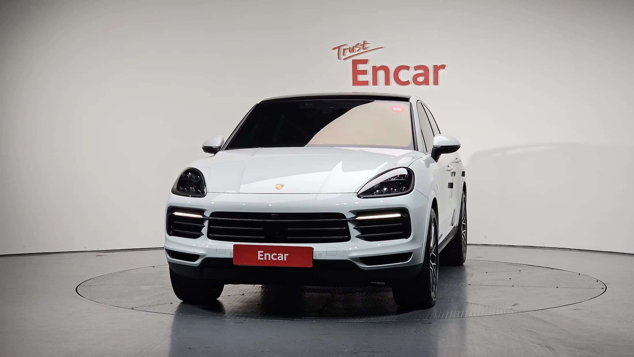 Porsche CAYENNE 3.0 COUPE PLATINUM EDITION, 2023 г. 53512 км. — фото 3