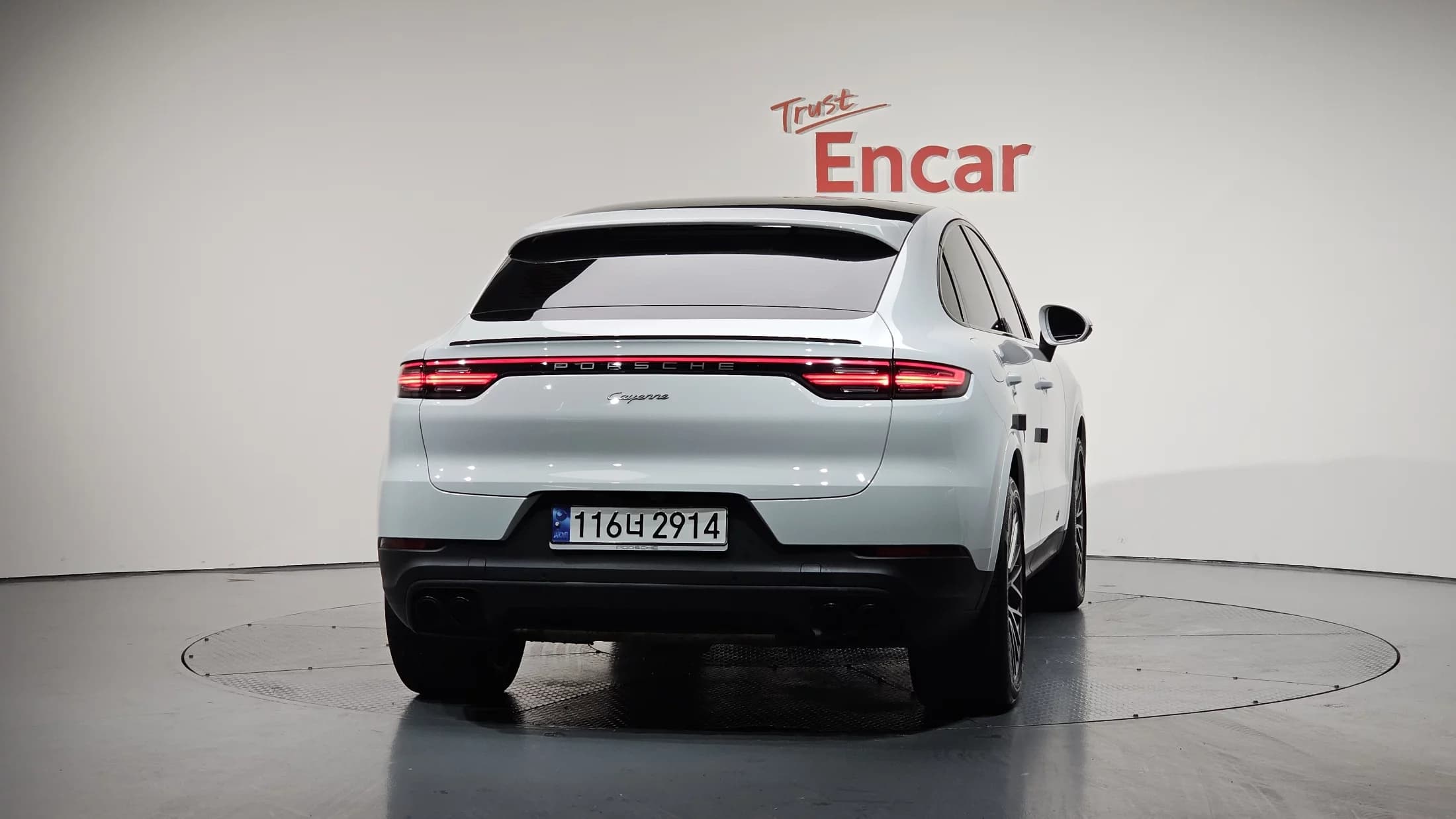 Porsche CAYENNE 3.0 COUPE PLATINUM EDITION, 2023 г. 53512 км. — фото 4