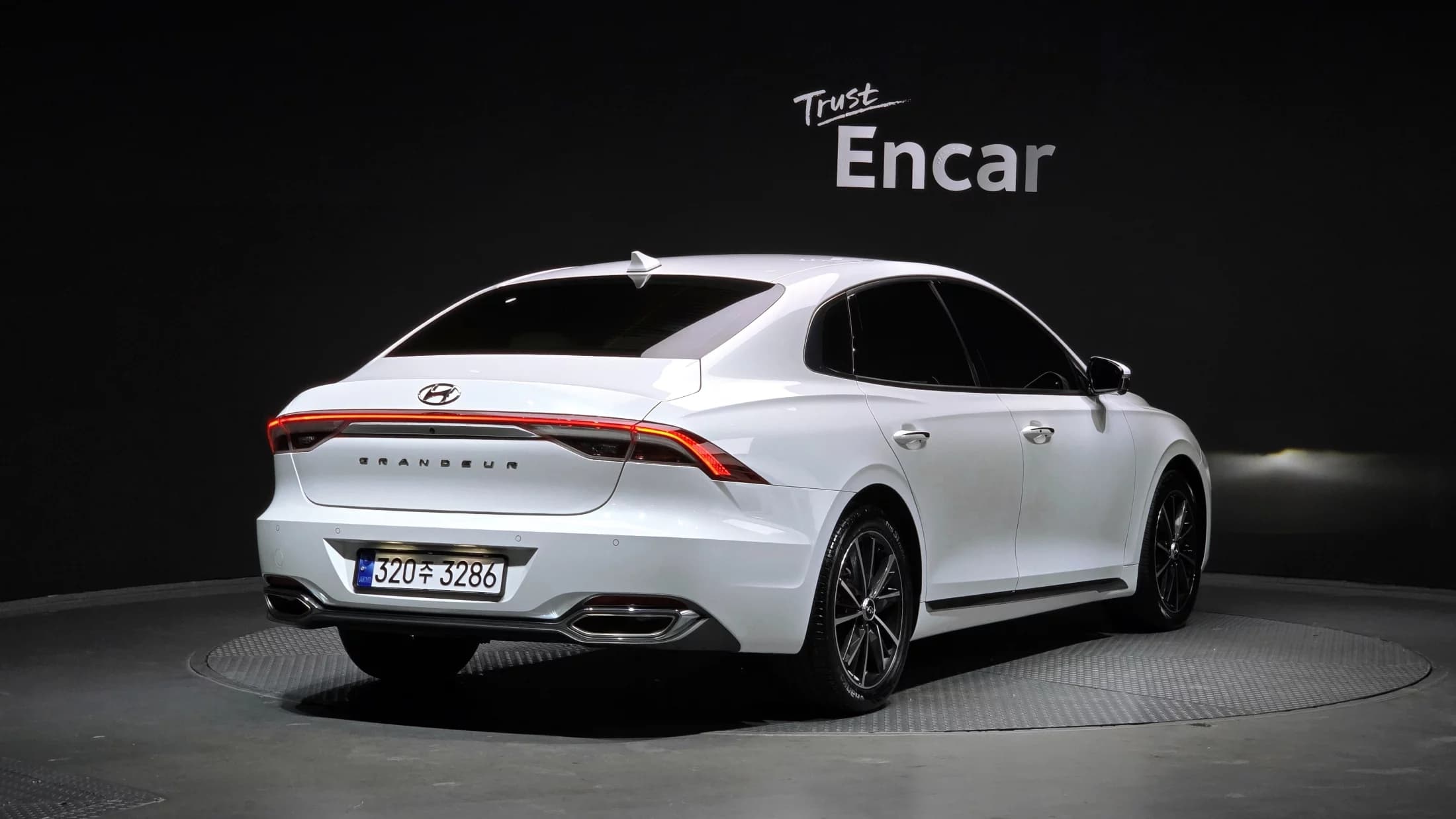 Hyundai Grandeur 2.5 Le Blanc, 2021 г. 70718 км. — фото 2