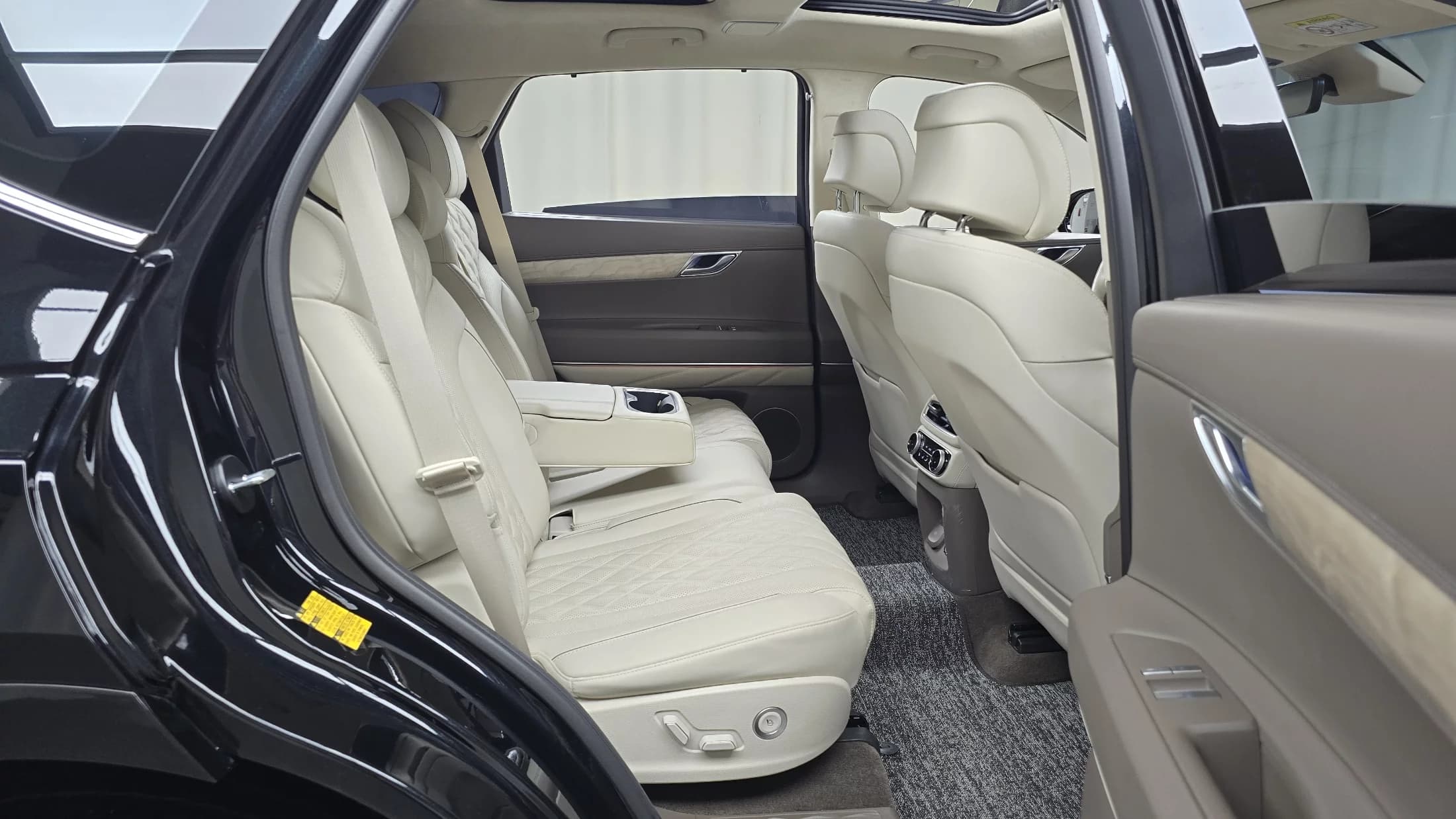 Genesis GV80 2.5T Gasoline AWD, 2023 г. 67512 км. — фото 12