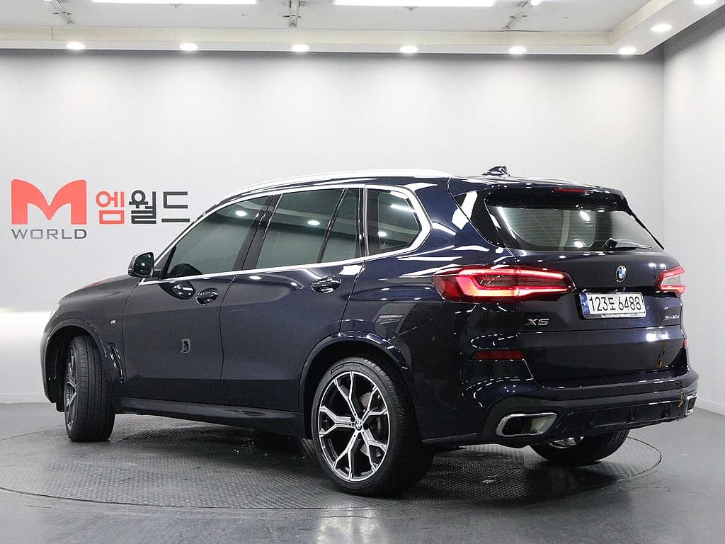 BMW X5 xDrive 30d M Sport, 2023 г. 33362 км. — фото 4