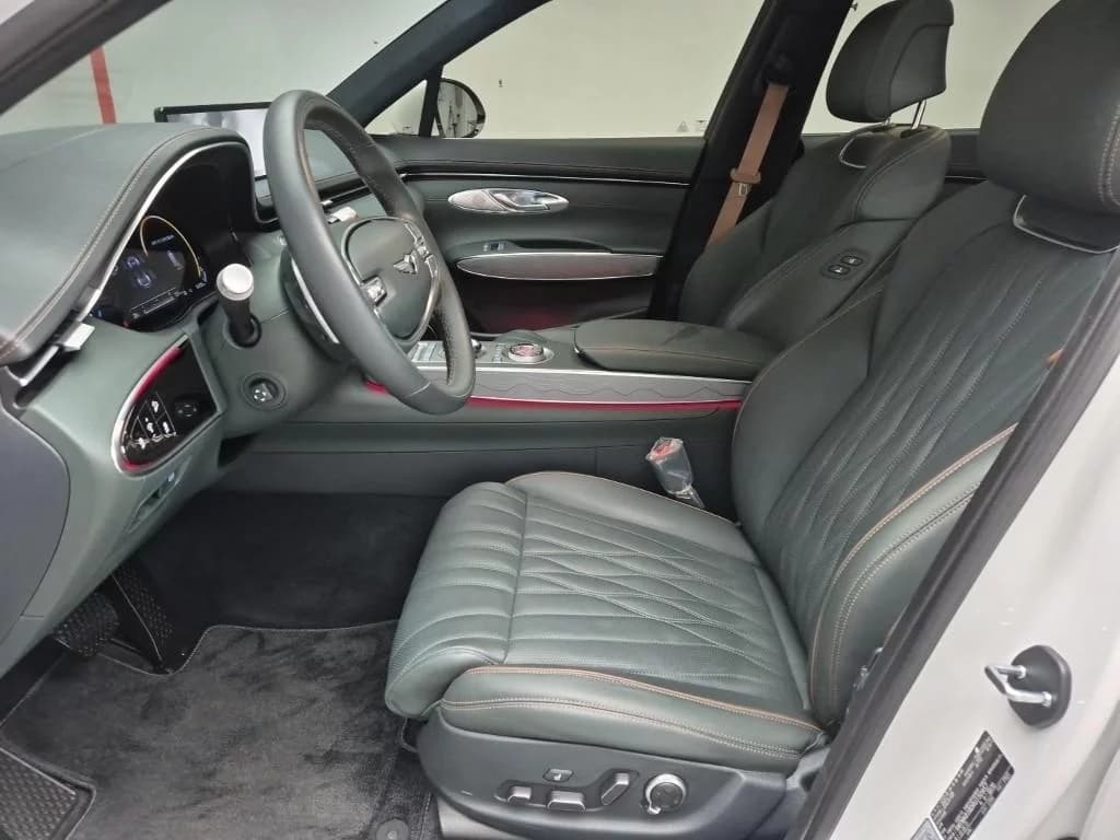 Genesis GV70 2.5T Gasoline AWD, 2023 г. 34767 км. — фото 11