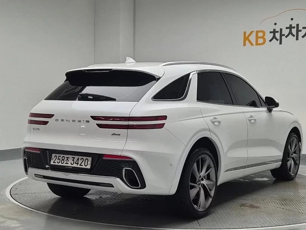Genesis GV70 2.5T Gasoline AWD, 2023 г. 34767 км. — фото 3