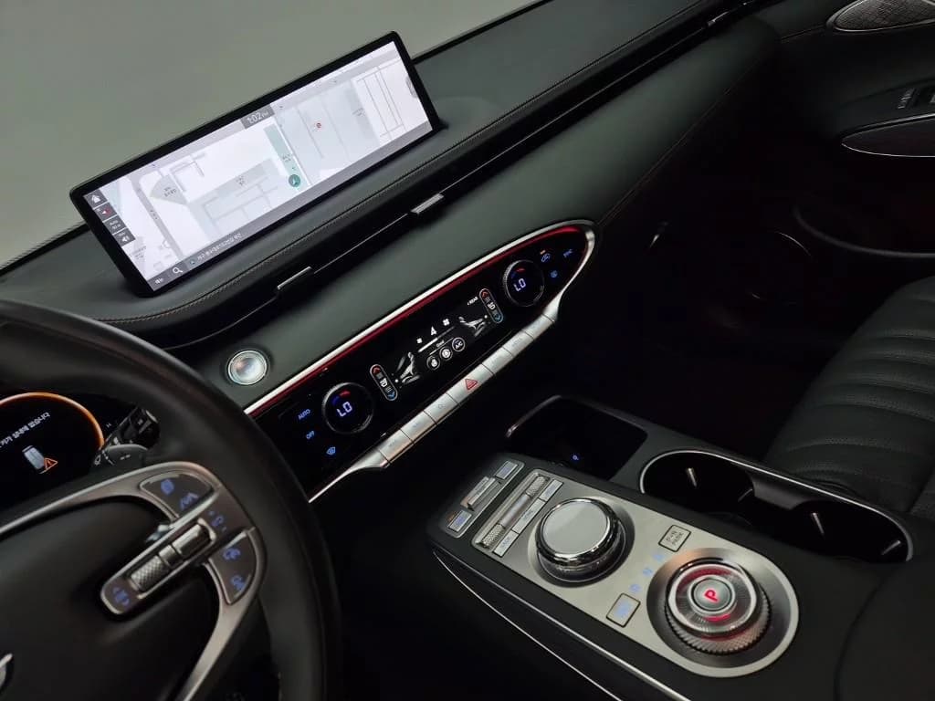 Genesis GV70 2.5T Gasoline AWD, 2023 г. 34767 км. — фото 10