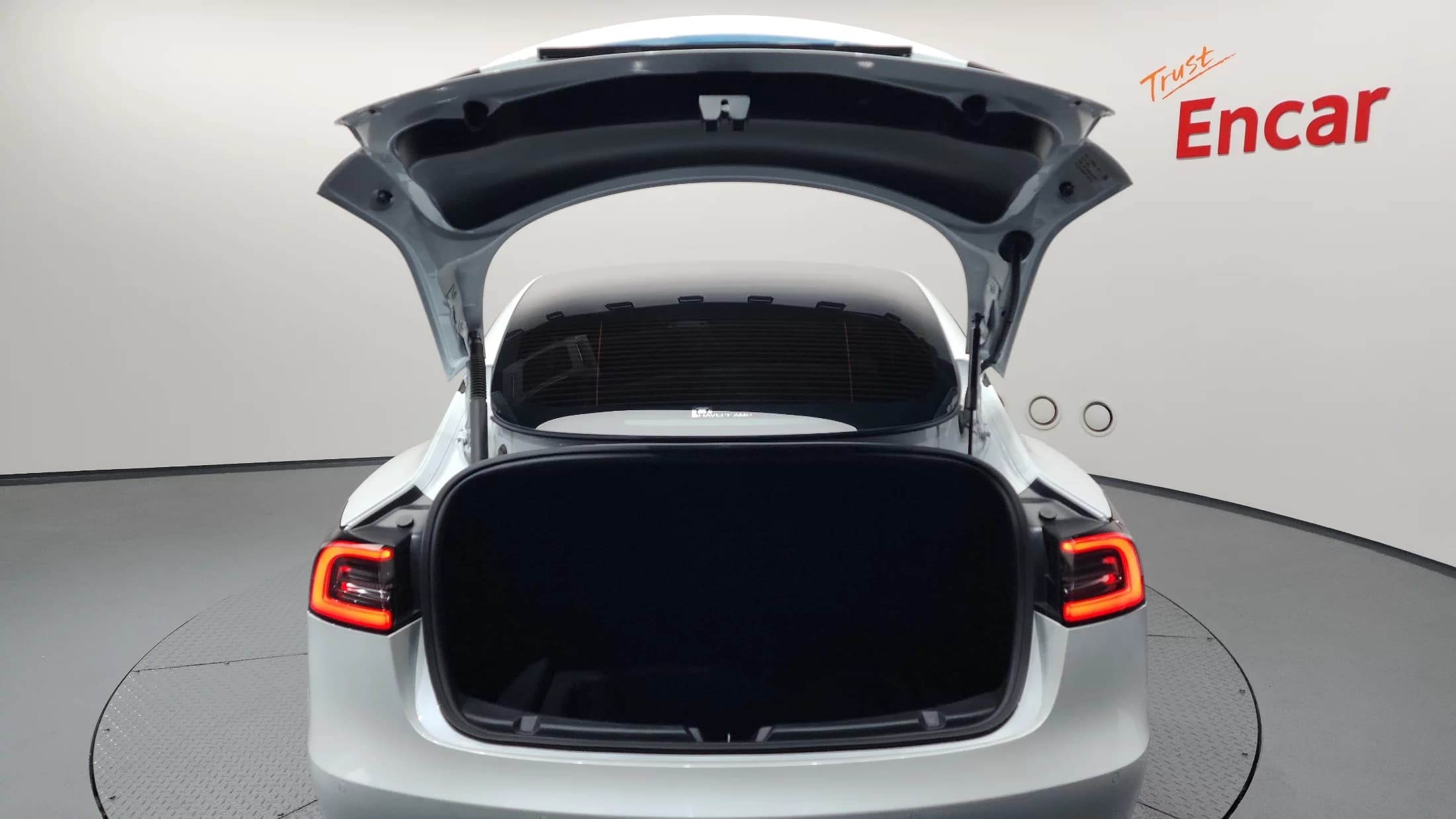 Tesla MODEL 3 Long Range, электромобиль, 2022 г. 97358 км. — фото 20