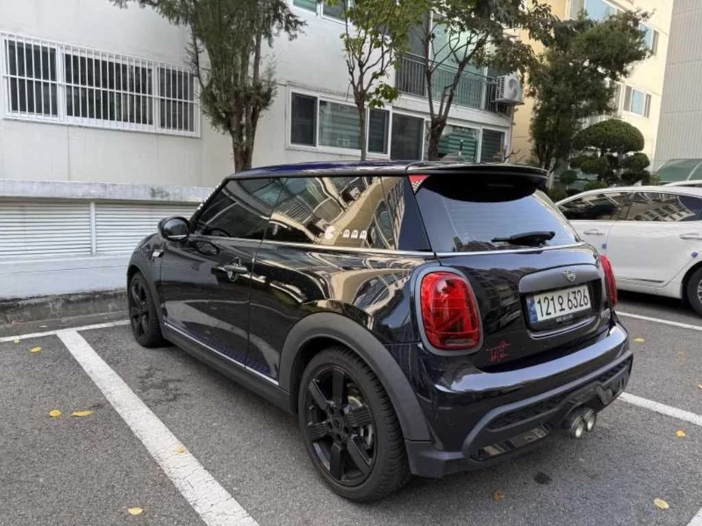 MINI Cooper Brick Lane Edition 3rd Gen, 2022 г. 84265 км. — фото 4
