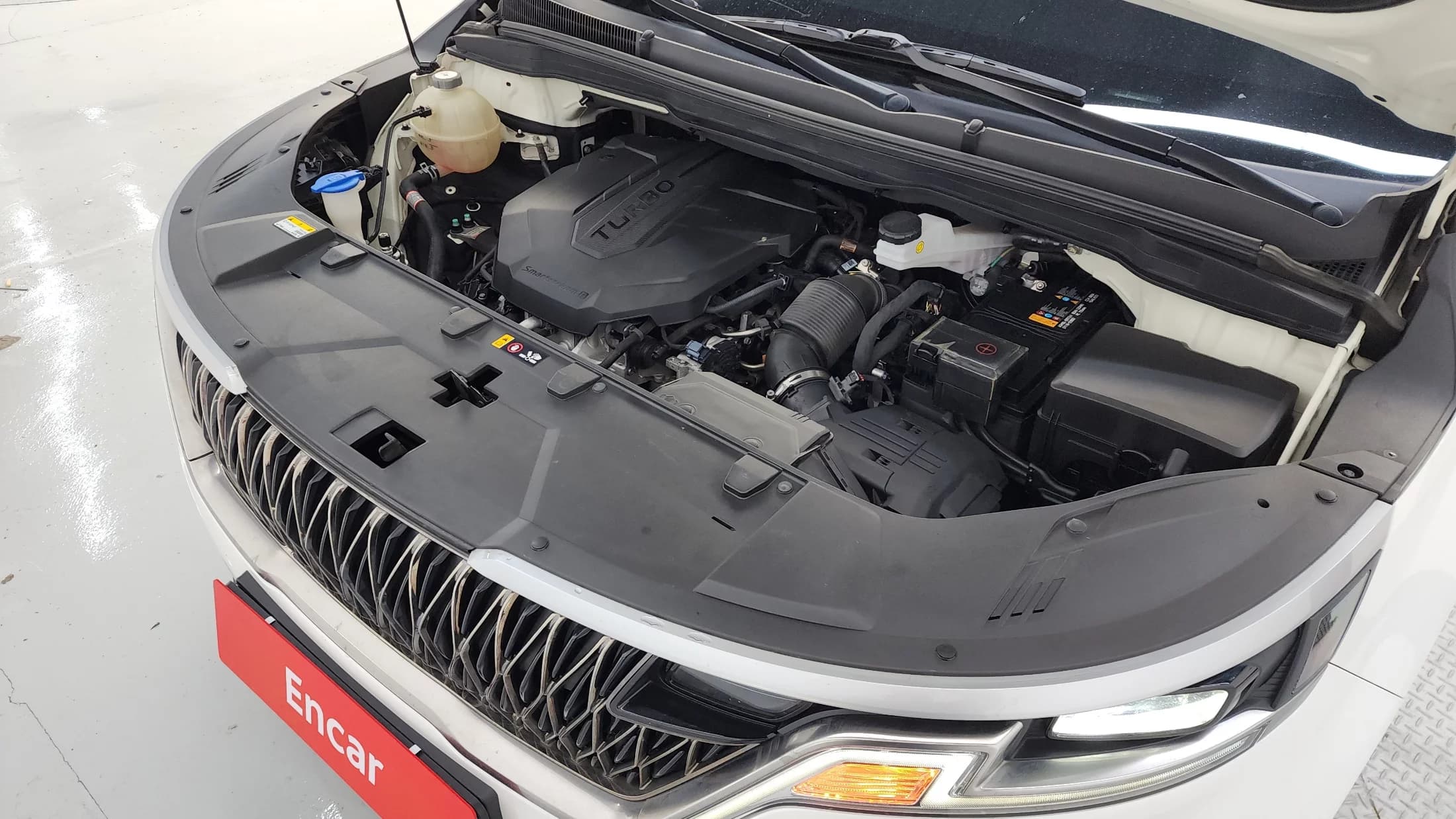 Kia Carnival 9-Seater Prestige, 2022 г. 101502 км. — фото 6