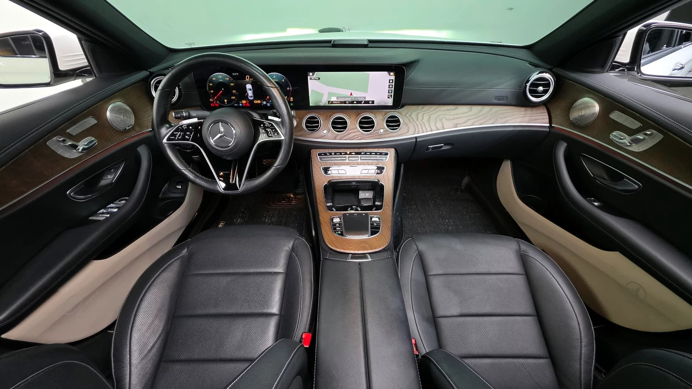 Mercedes-Benz E-Class E220d 4MATIC Exclusive, 2021 г. 88299 км. — фото 6