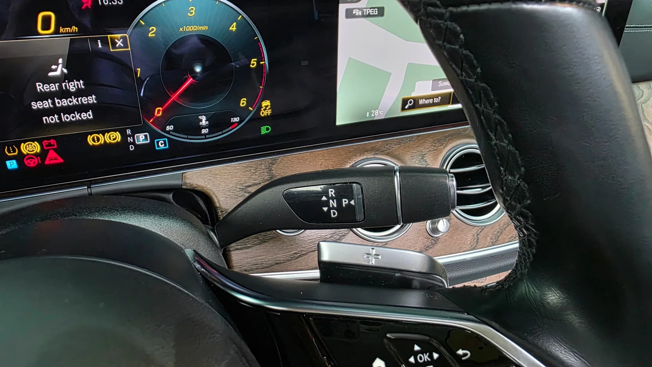 Mercedes-Benz E-Class E220d 4MATIC Exclusive, 2021 г. 88299 км. — фото 8