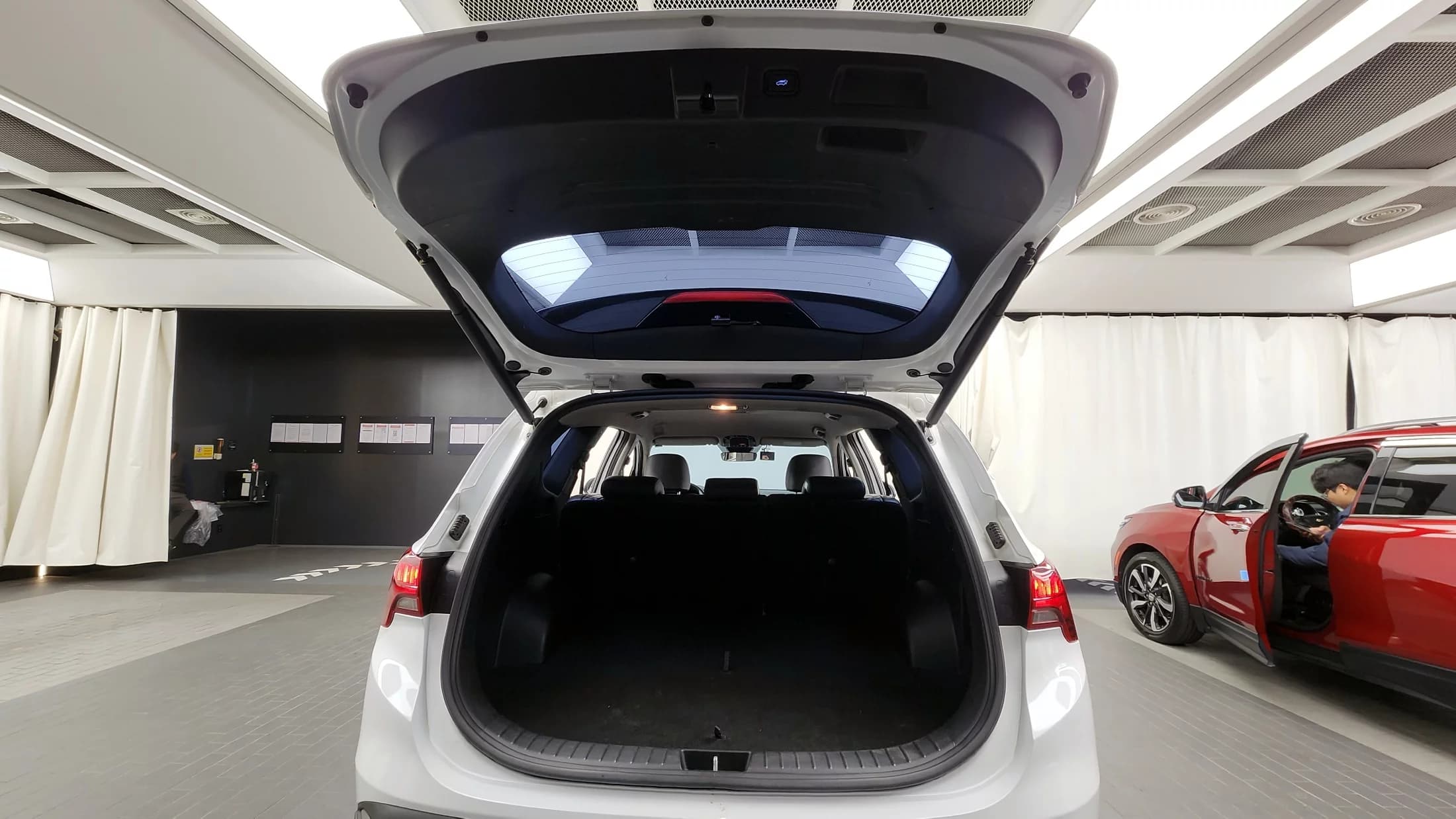 Hyundai Santa Fe Diesel 2.2 2WD Premium Choice, 2021 г. 95733 км. — фото 20