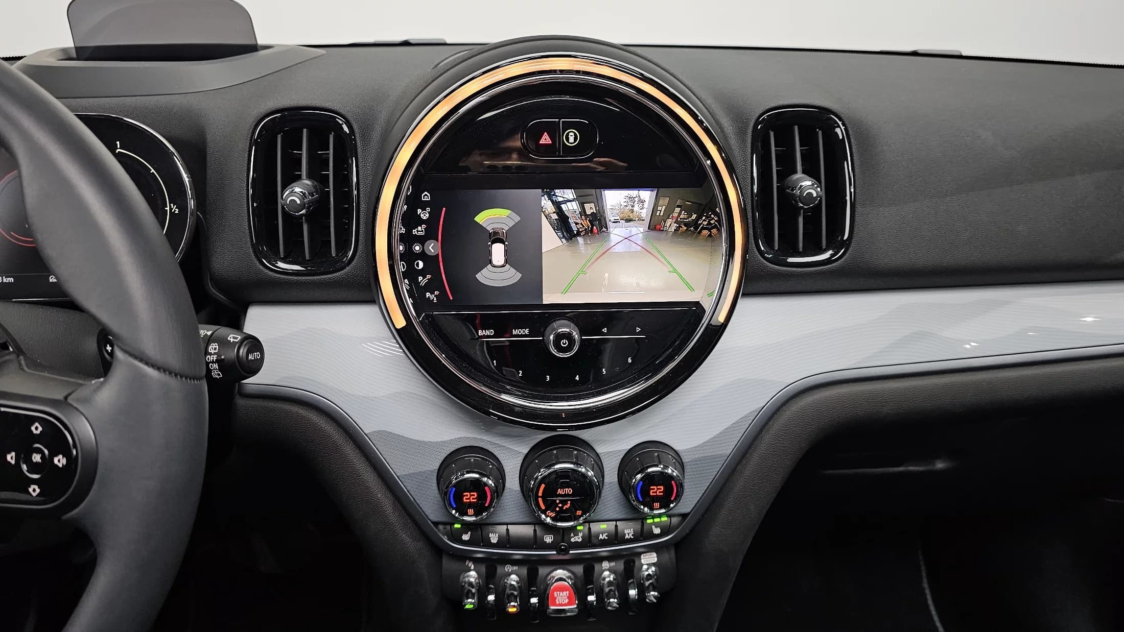 MINI Countryman ALL4 Untamed Edition 2nd Gen, 2023 г. 15151 км. — фото 14