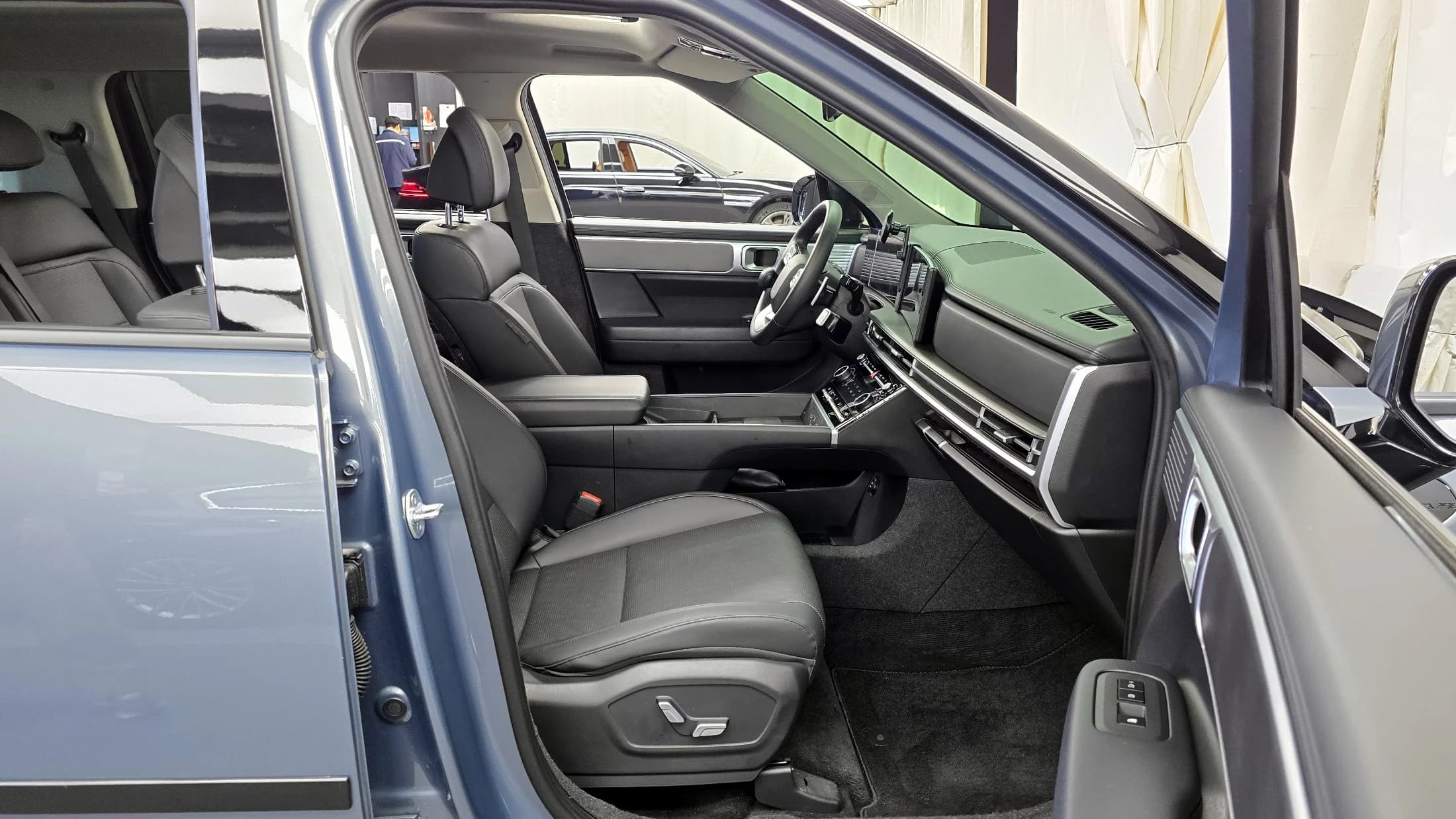 Hyundai Santa Fe Gasoline 2.5T 2WD Prestige, 2024 г. 23185 км. — фото 11