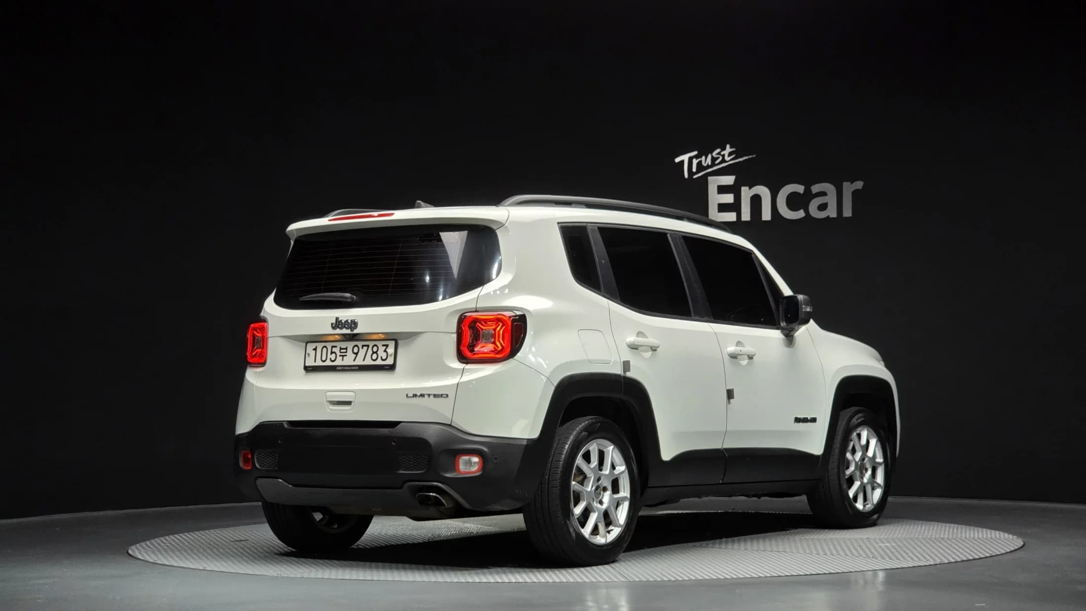 Jeep RENEGADE 2.4 Limited, 2021 г. 100305 км. — фото 2