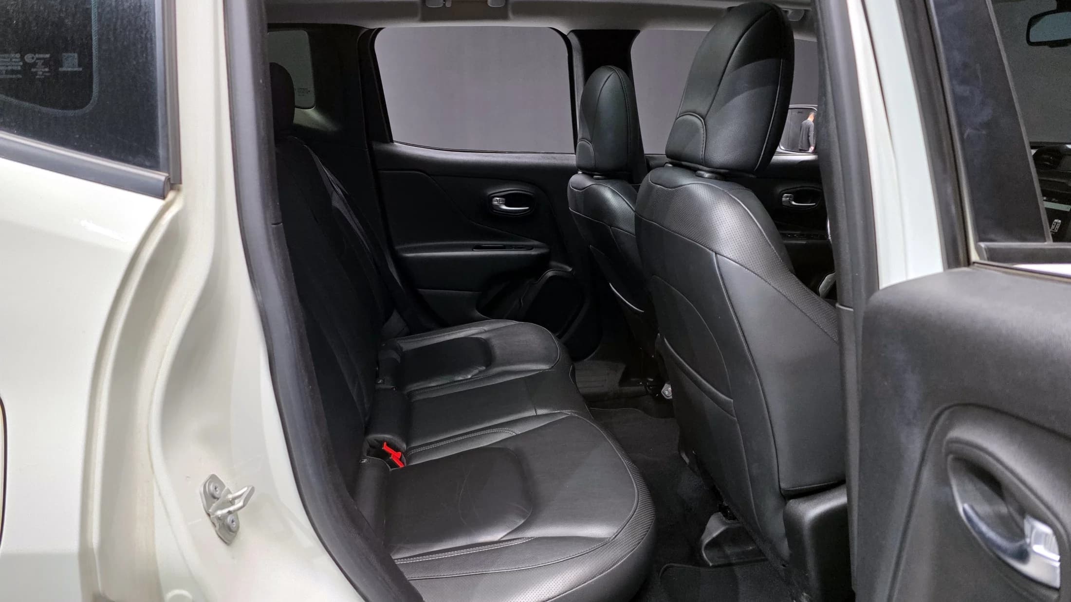 Jeep RENEGADE 2.4 Limited, 2021 г. 100305 км. — фото 12