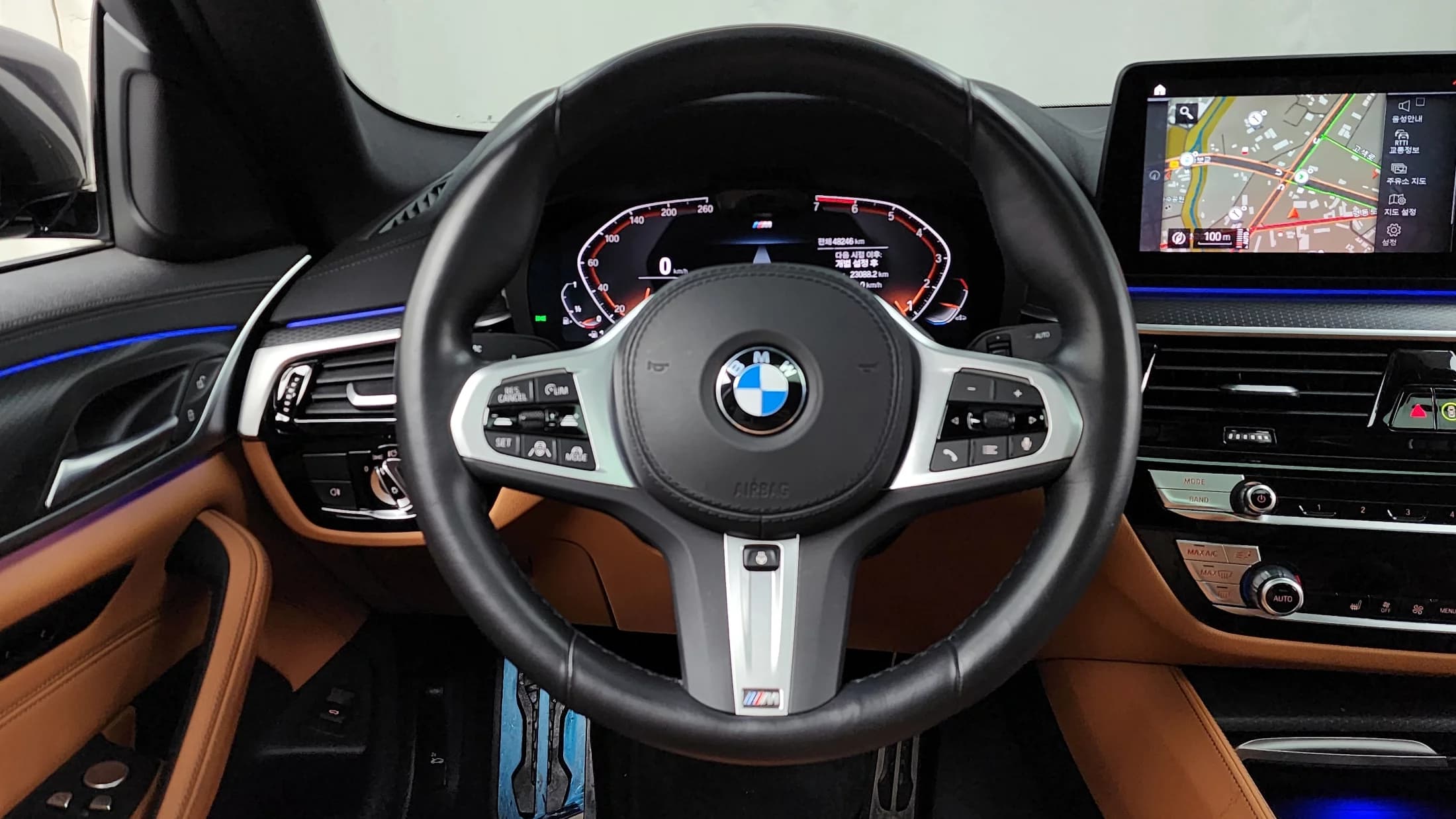 BMW 5-Series 520i M Sport, 2023 г. 48348 км. — фото 13