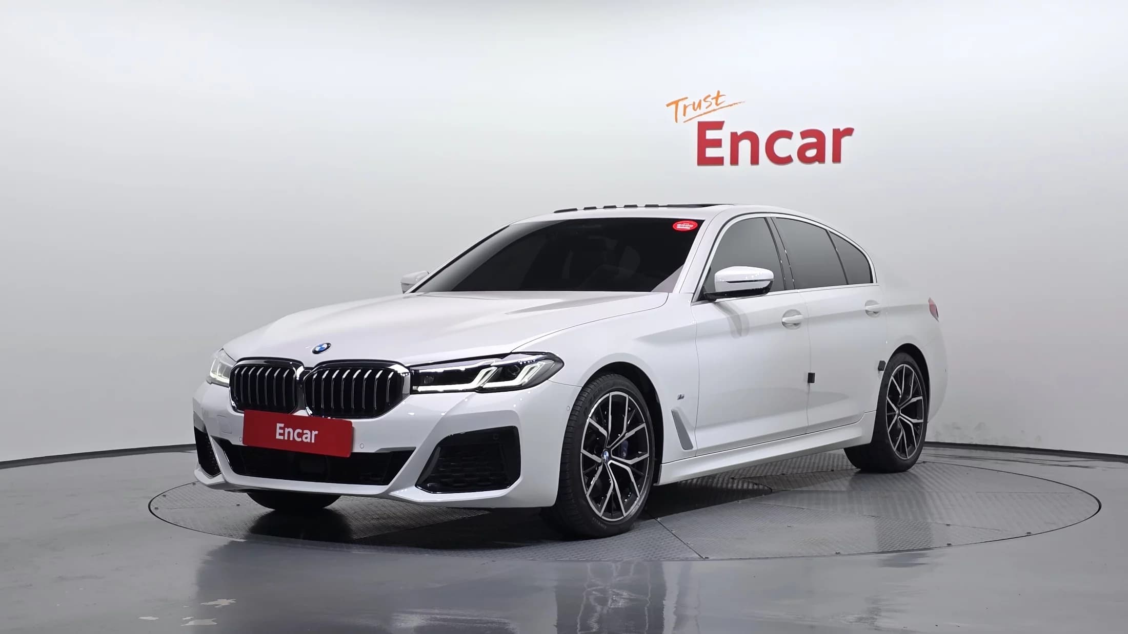BMW 5-Series 530i xDrive M Sport Package, 2023 г. 24007 км.