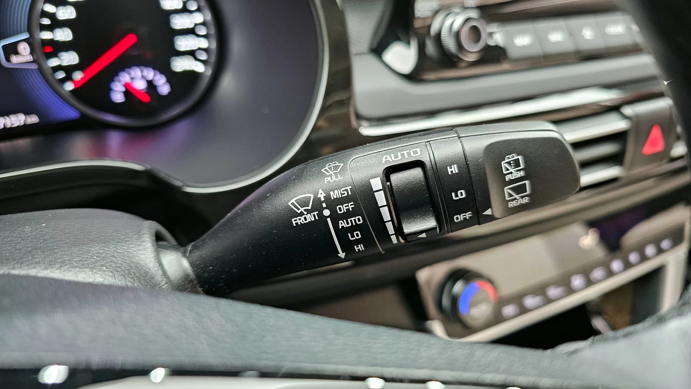 Kia Seltos Gasoline 1.6 Turbo 4WD Gravity, 2022 г. 27206 км. — фото 16