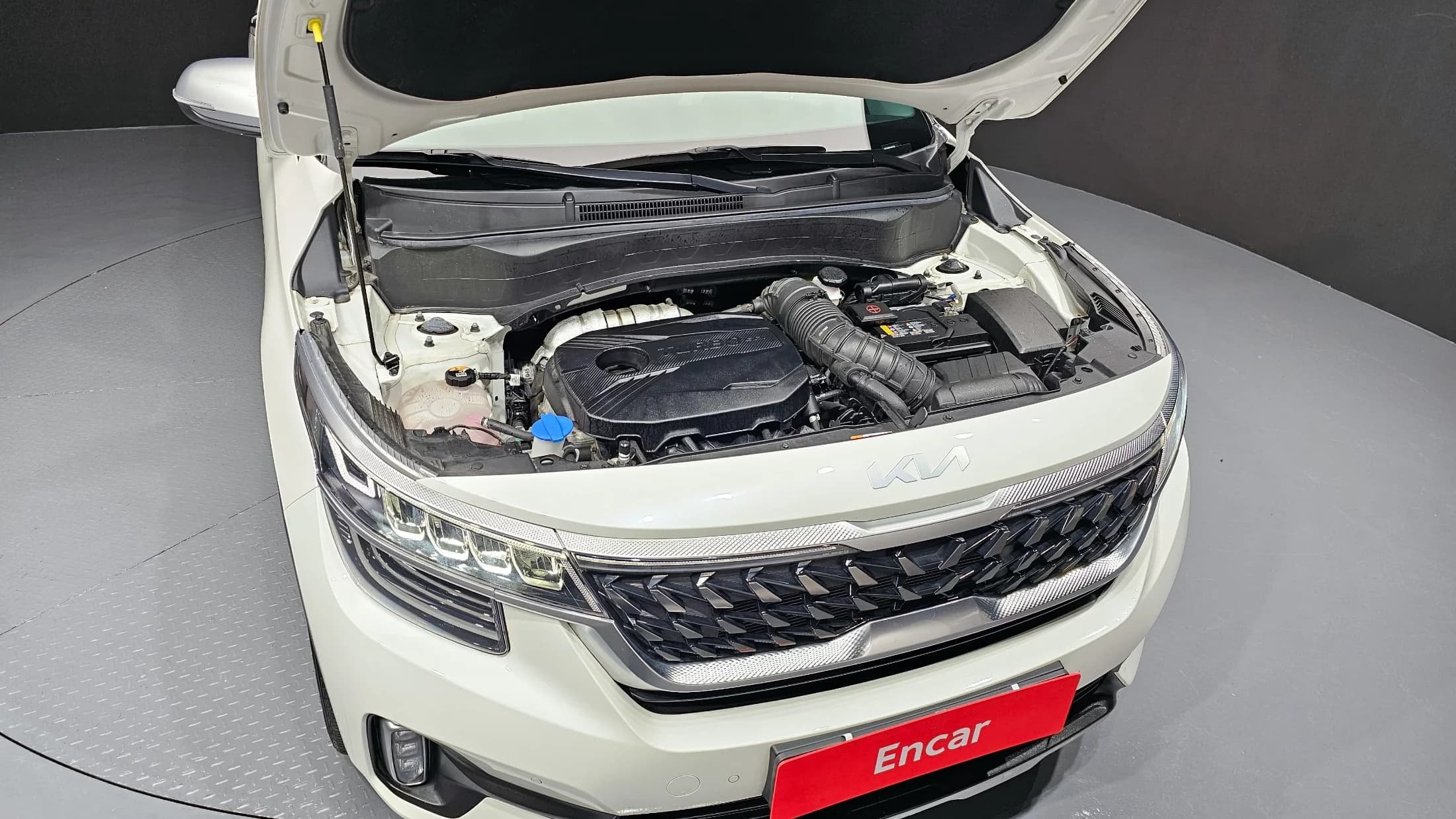 Kia Seltos Gasoline 1.6 Turbo 4WD Gravity, 2022 г. 27206 км. — фото 6