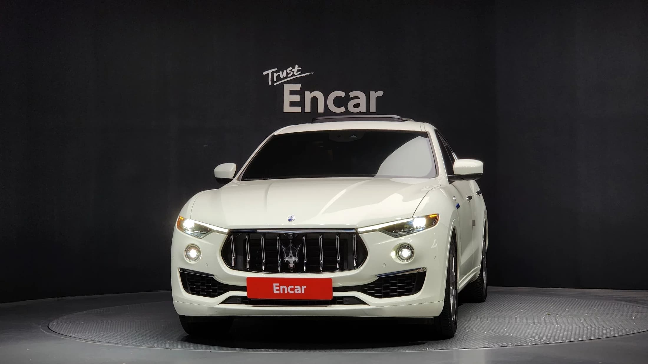 Maserati LEVANTE 2.0 GT AWD, 2021 г. 70879 км. — фото 3