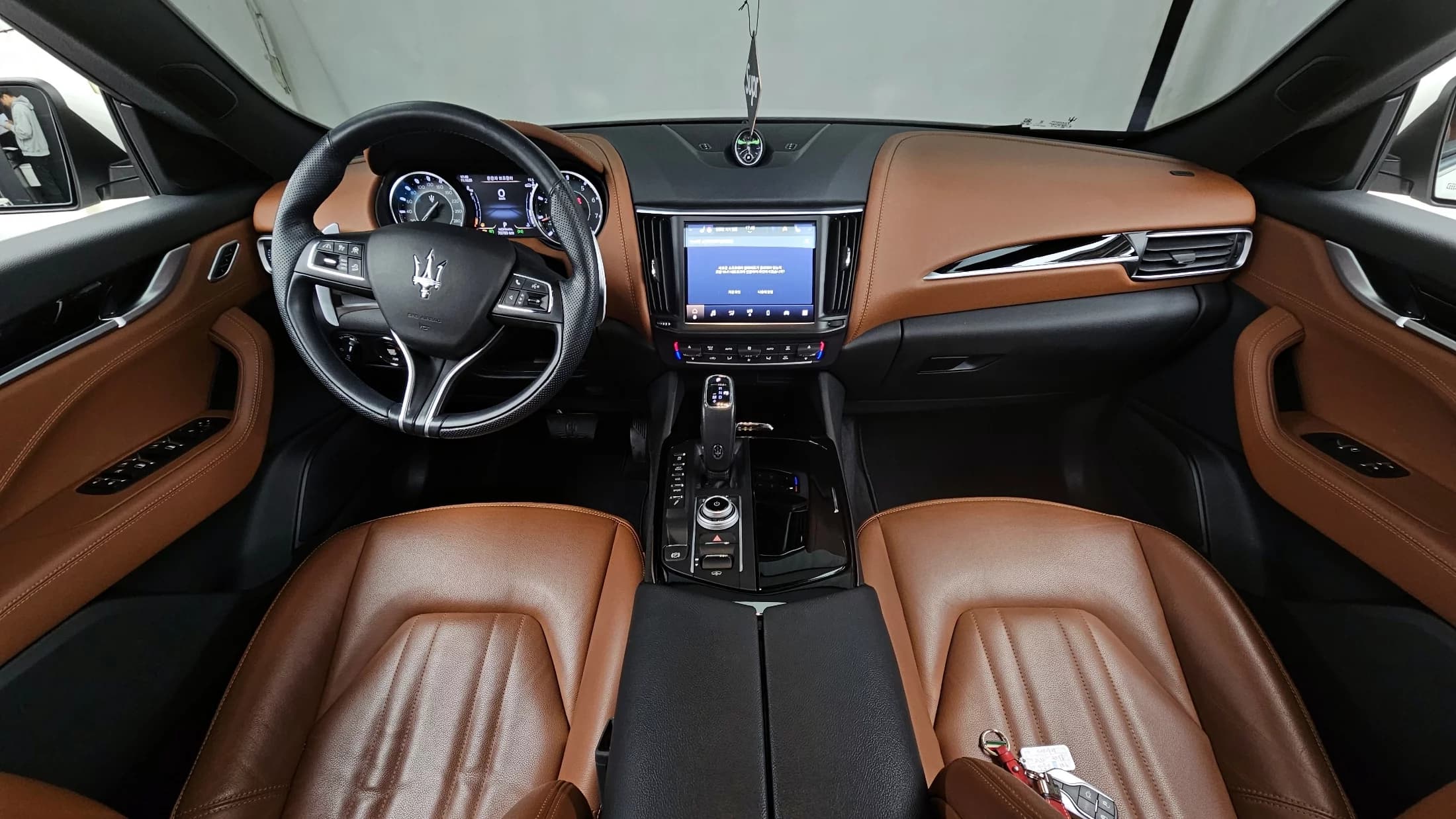 Maserati LEVANTE 2.0 GT AWD, 2021 г. 70879 км. — фото 7