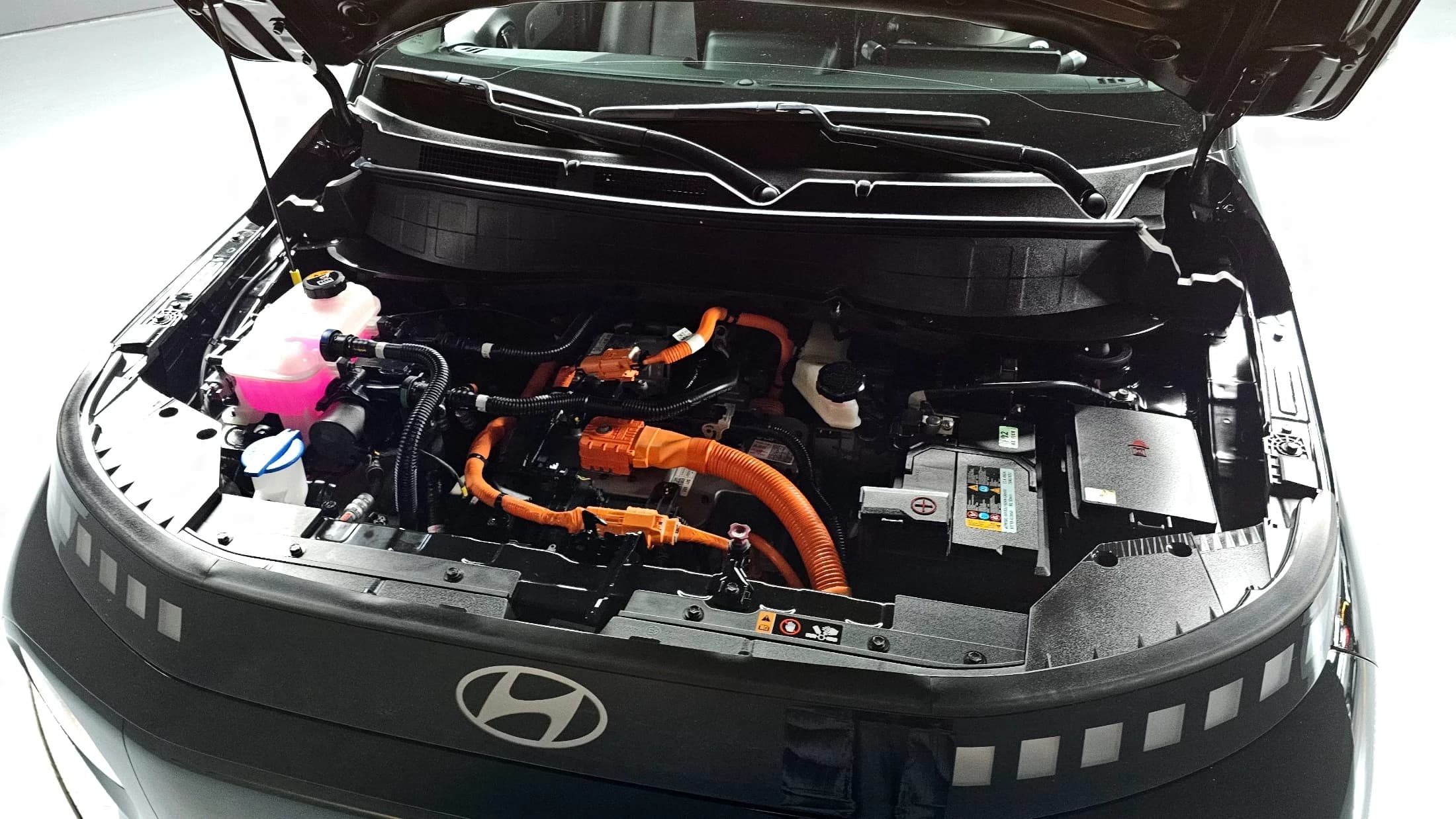 Hyundai Casper Electric Inspiration, электромобиль, 2024 г. 17811 км. — фото 6