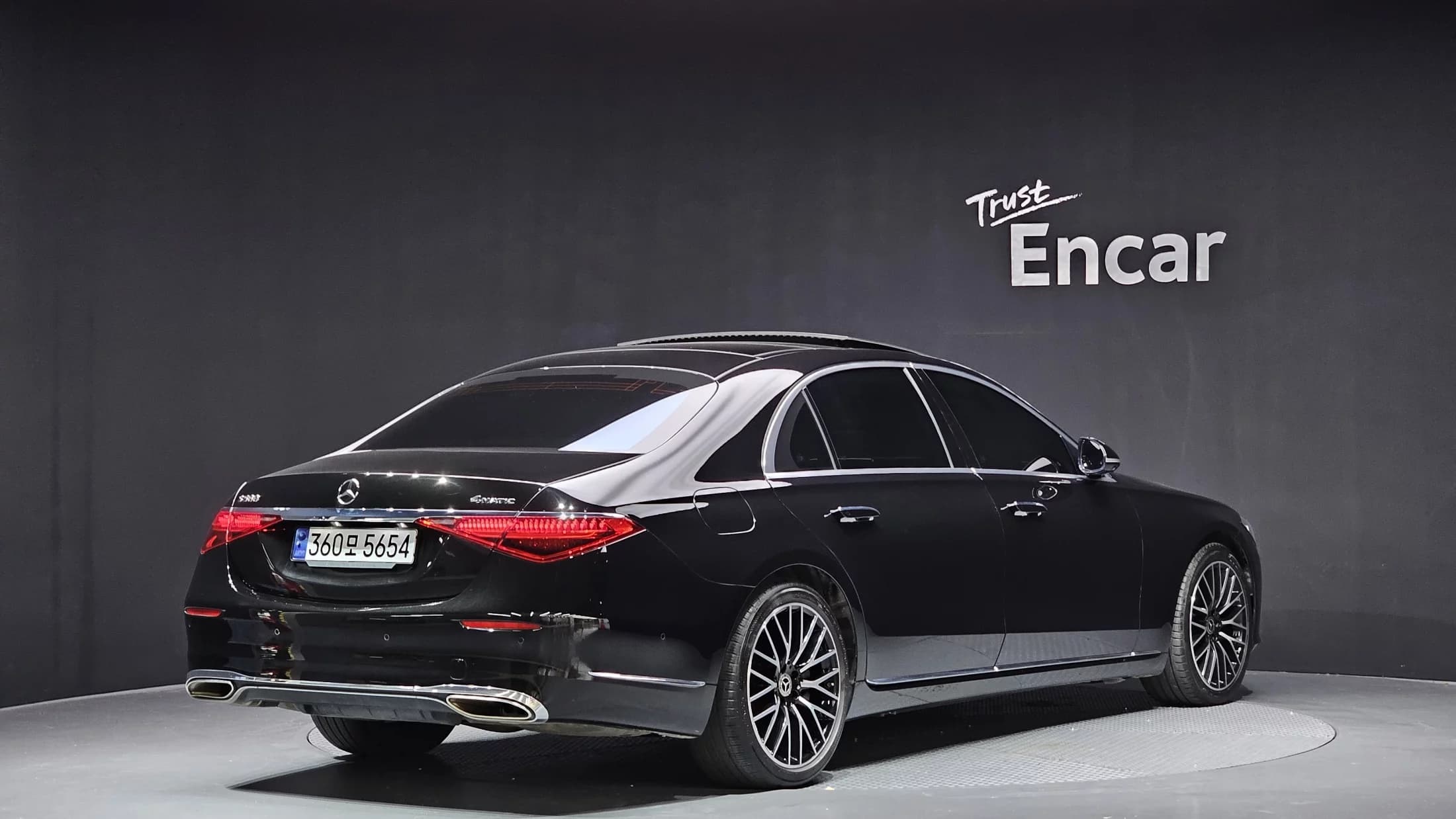 Mercedes-Benz S-Class S580L 4MATIC, 2022 г. 86531 км. — фото 2