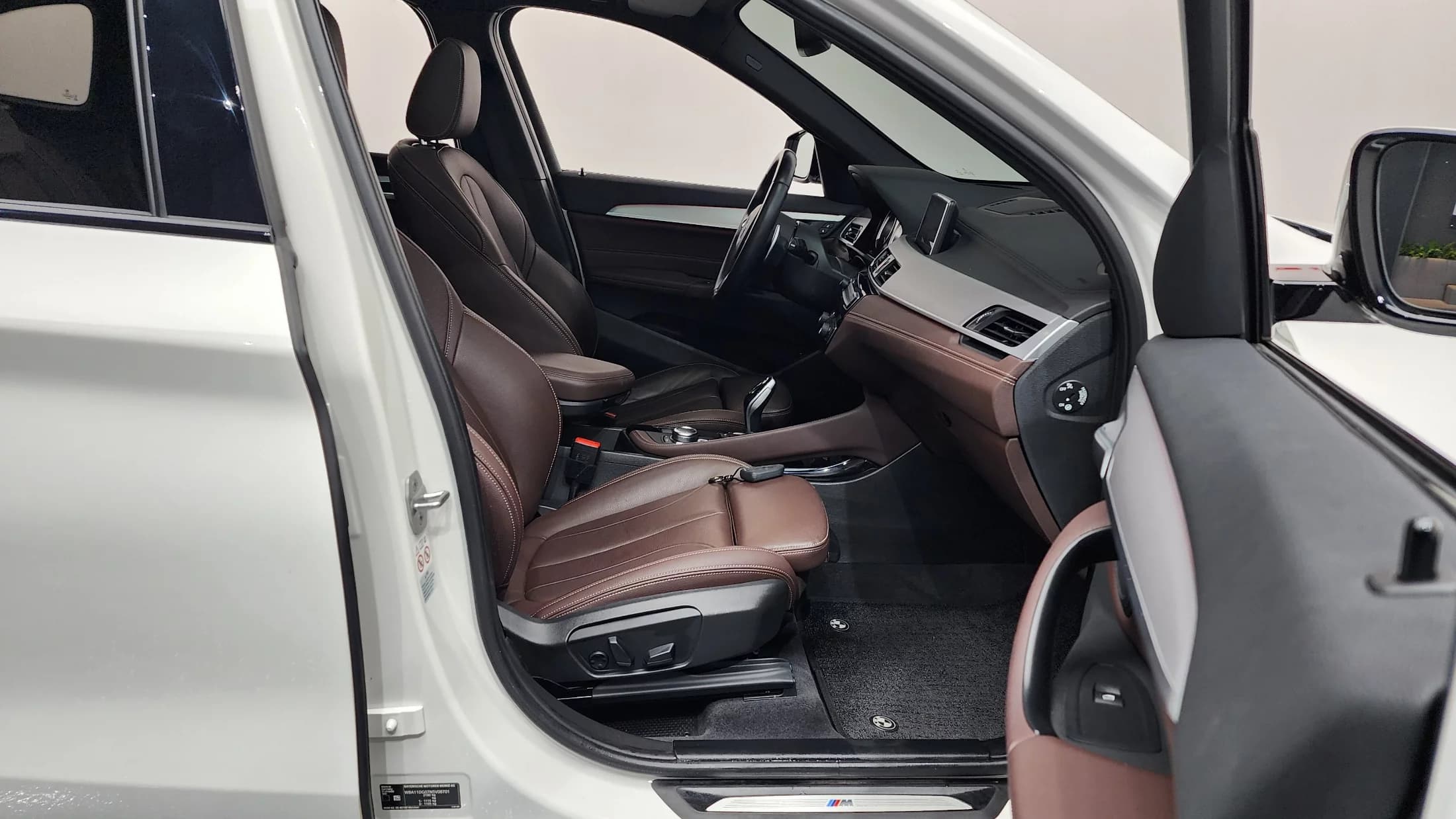 BMW X1 xDrive 20i M Sport, 2022 г. 58850 км. — фото 11