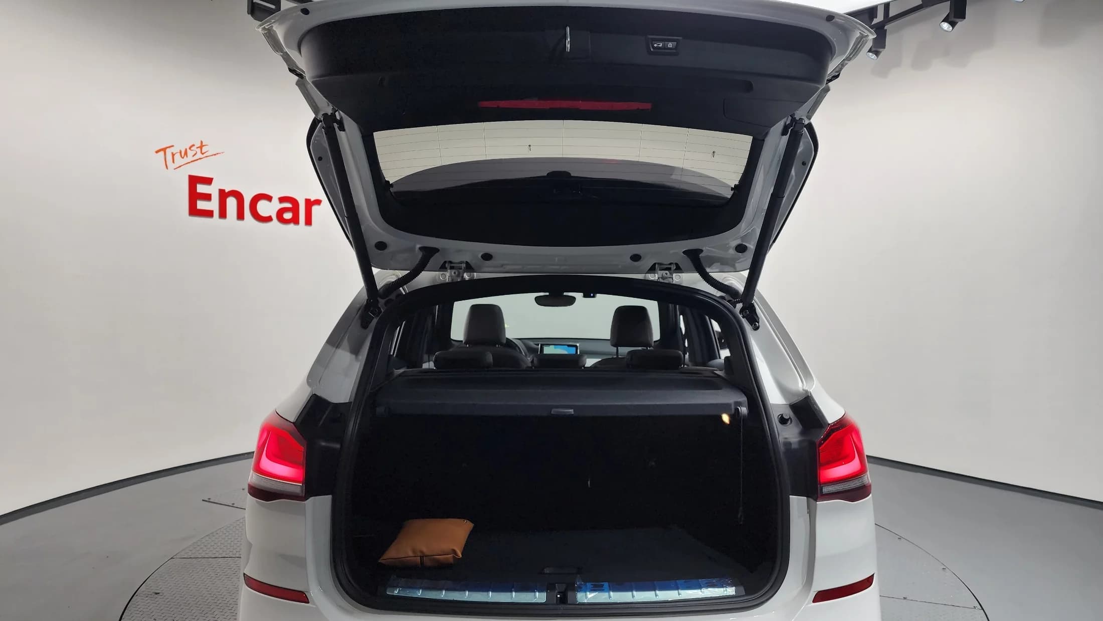 BMW X1 xDrive 20i M Sport, 2022 г. 58850 км. — фото 20