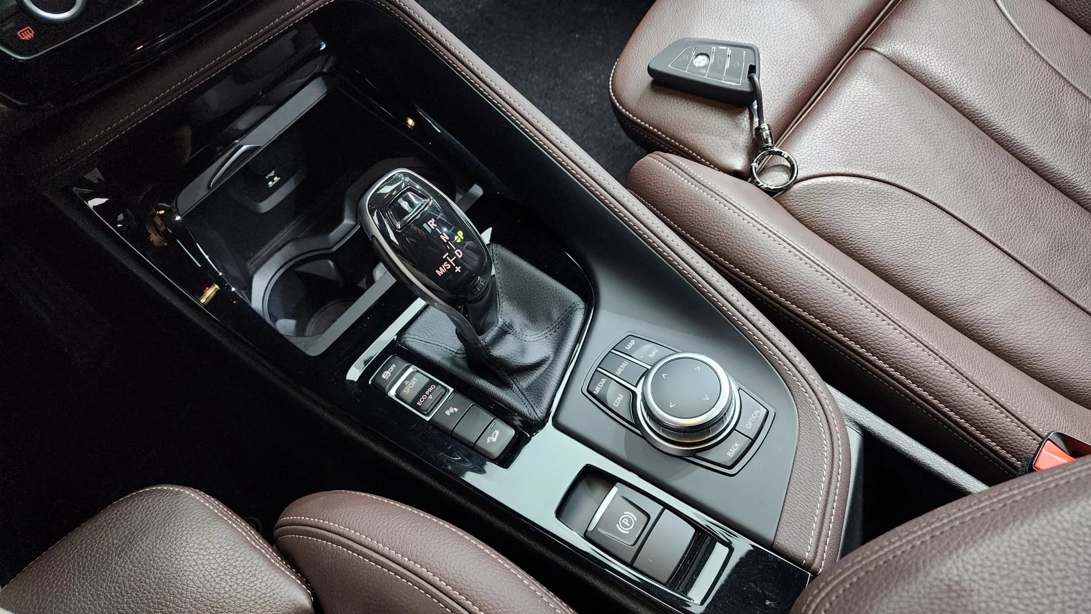 BMW X1 xDrive 20i M Sport, 2022 г. 58850 км. — фото 9