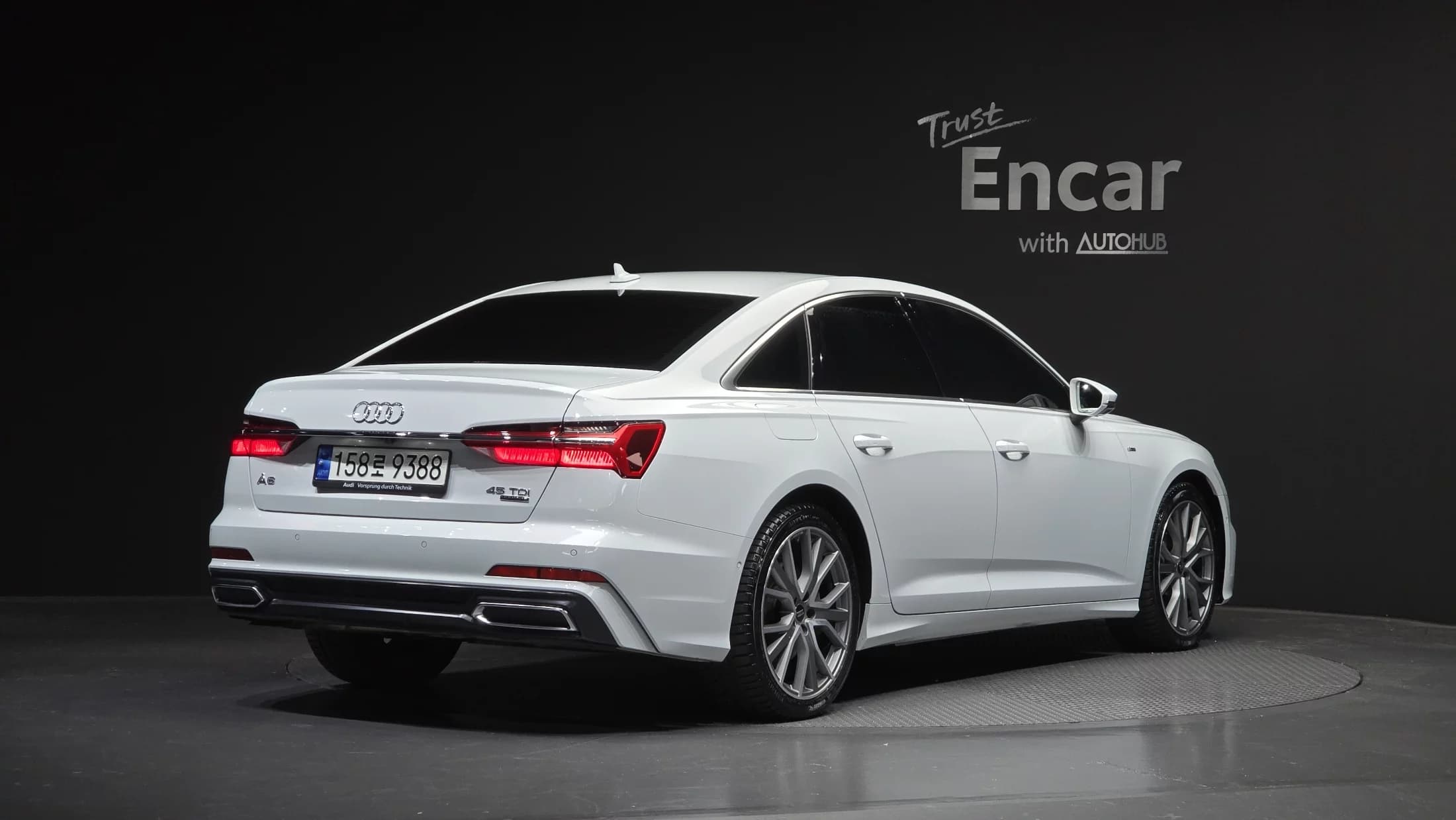Audi A6 45 TDI Quattro Premium, 2023 г. 75393 км. — фото 2