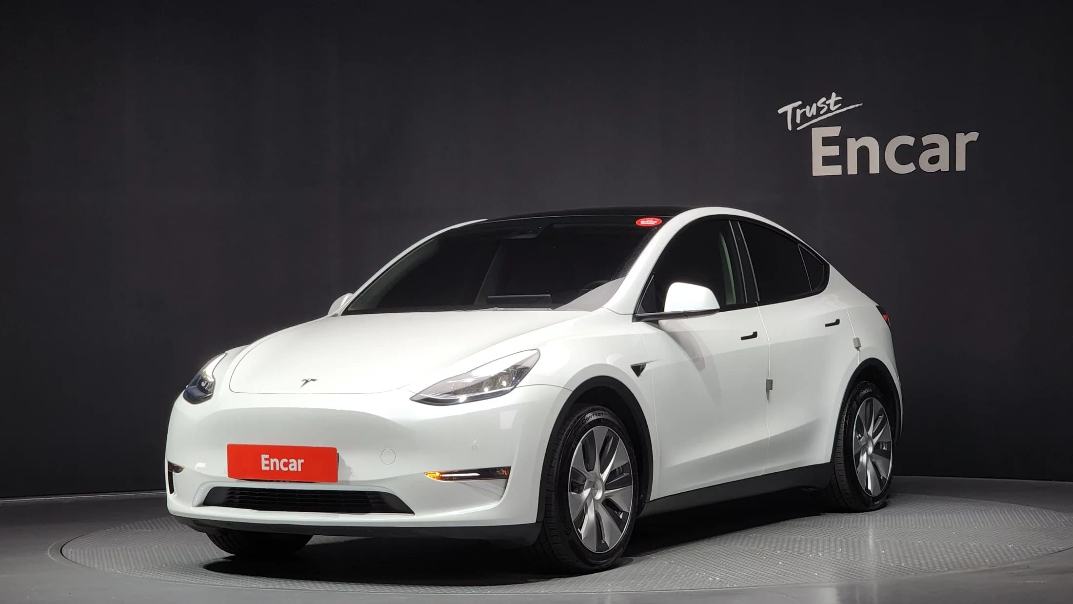 Tesla Model Y Long Range, электромобиль, 2022 г. 49706 км.