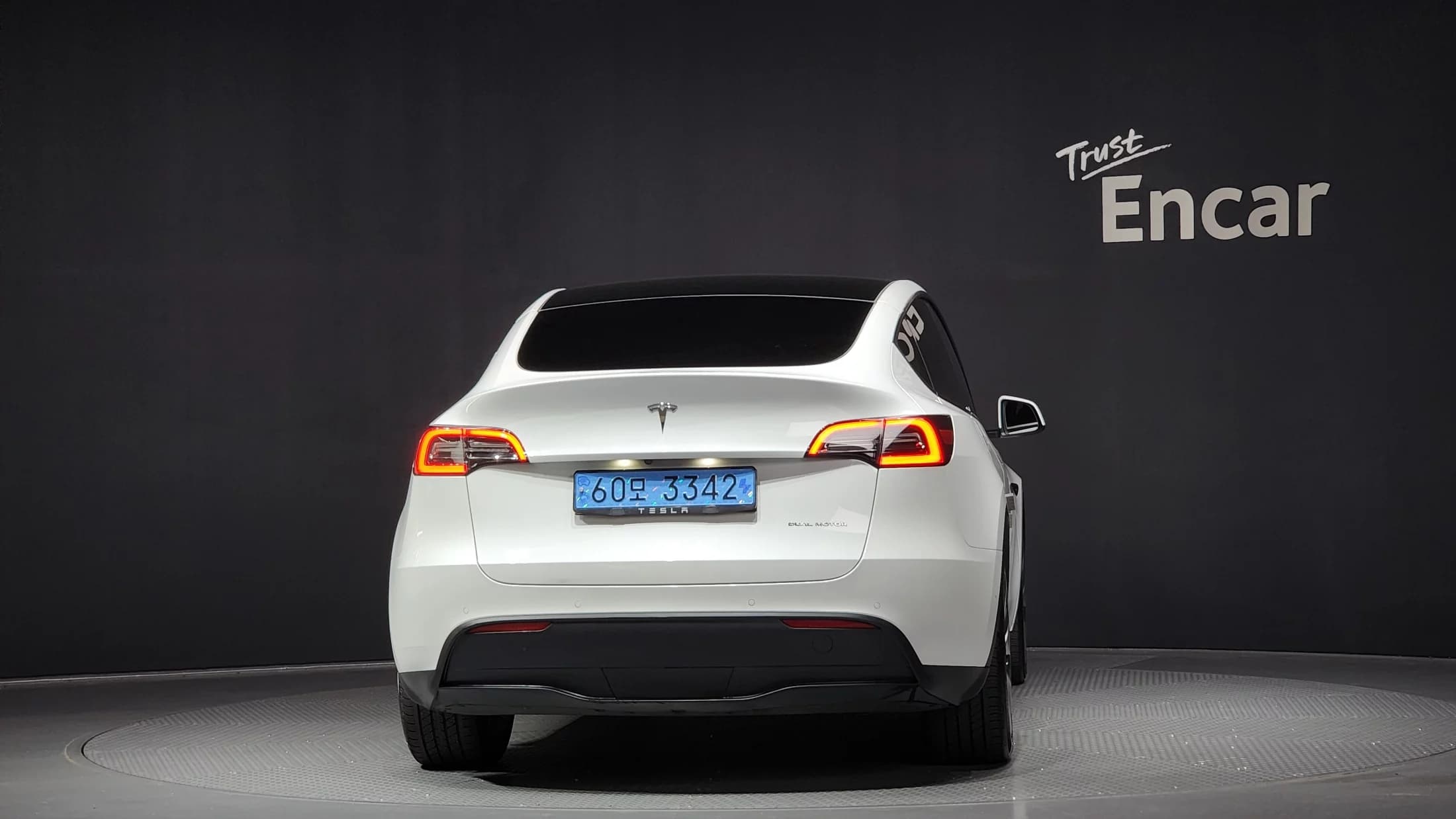 Tesla Model Y Long Range, электромобиль, 2022 г. 49706 км. — фото 4