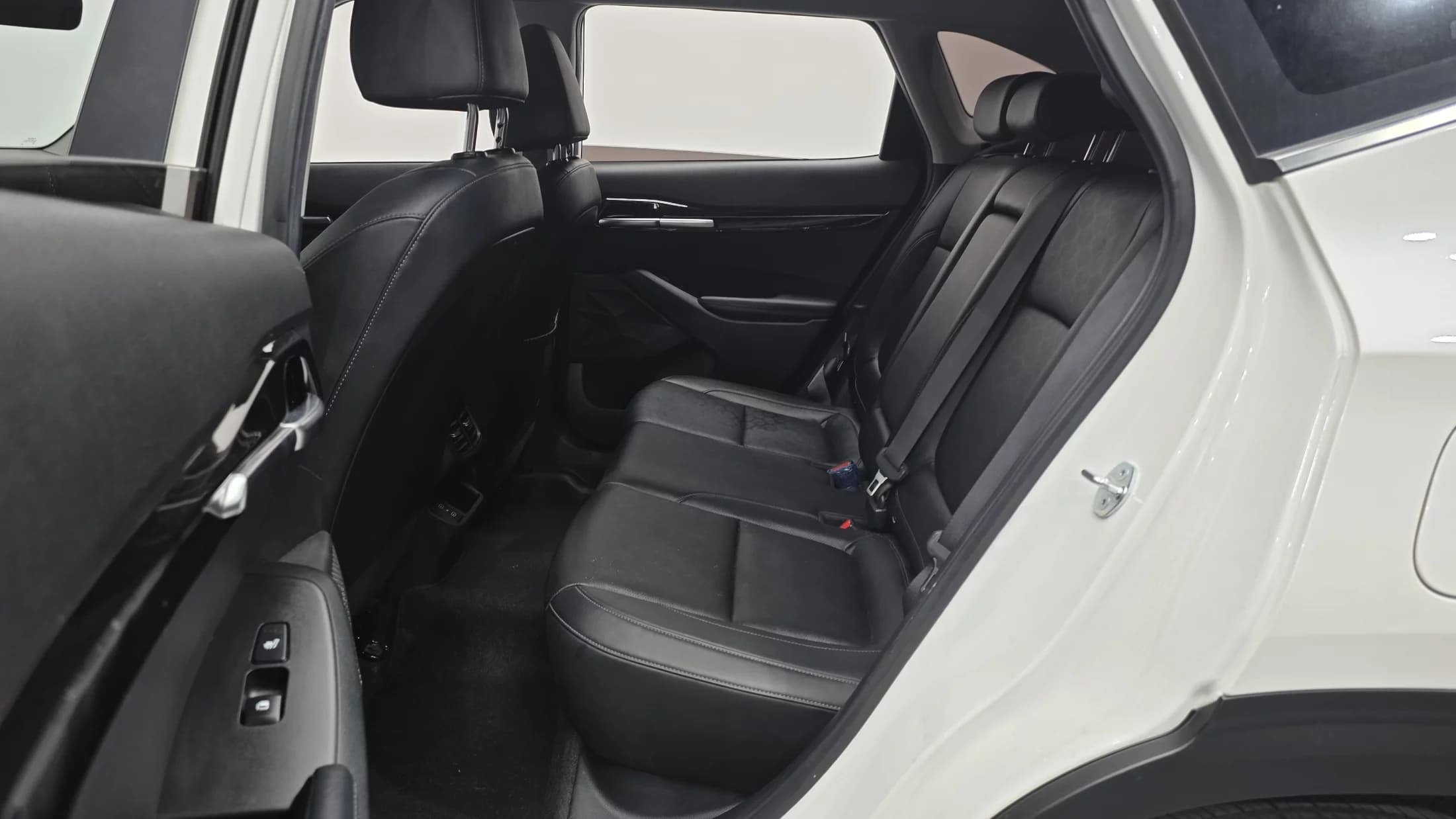 Kia Seltos Gasoline 1.6 Turbo 2WD Signature, 2022 г. 78931 км. — фото 12