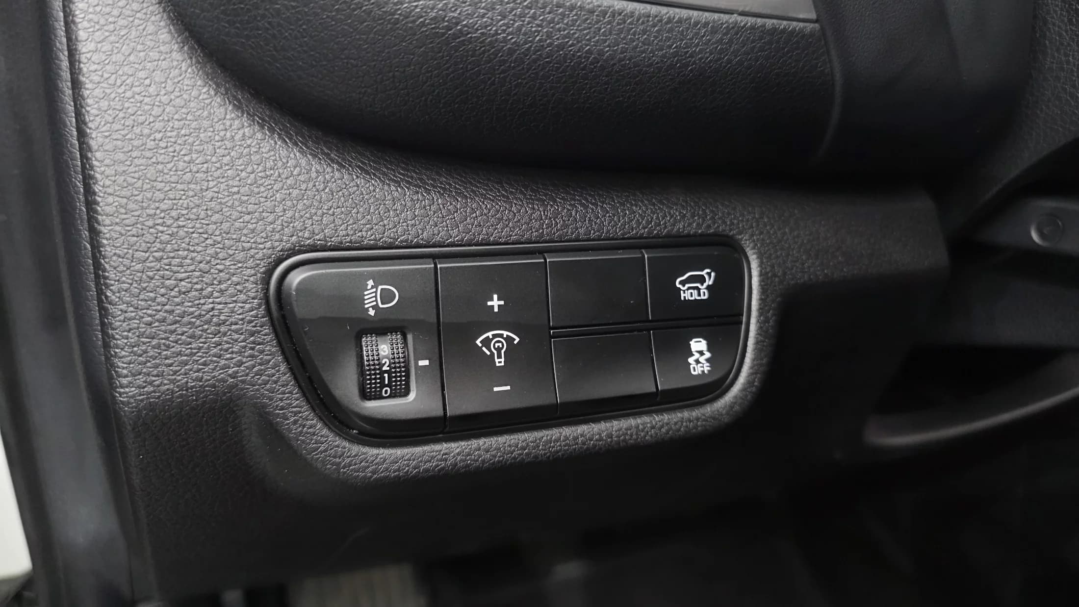 Kia Seltos Gasoline 1.6 Turbo 2WD Signature, 2022 г. 78931 км. — фото 16