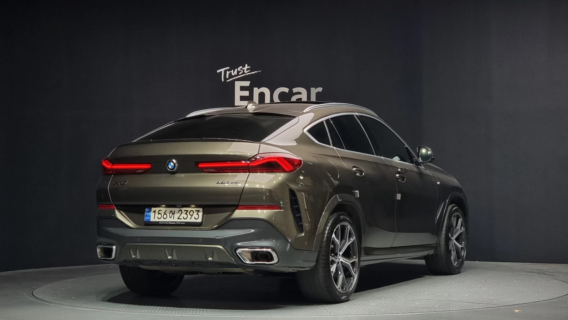 BMW X6 xDrive40i M Sport, 2021 г. 100973 км. — фото 2