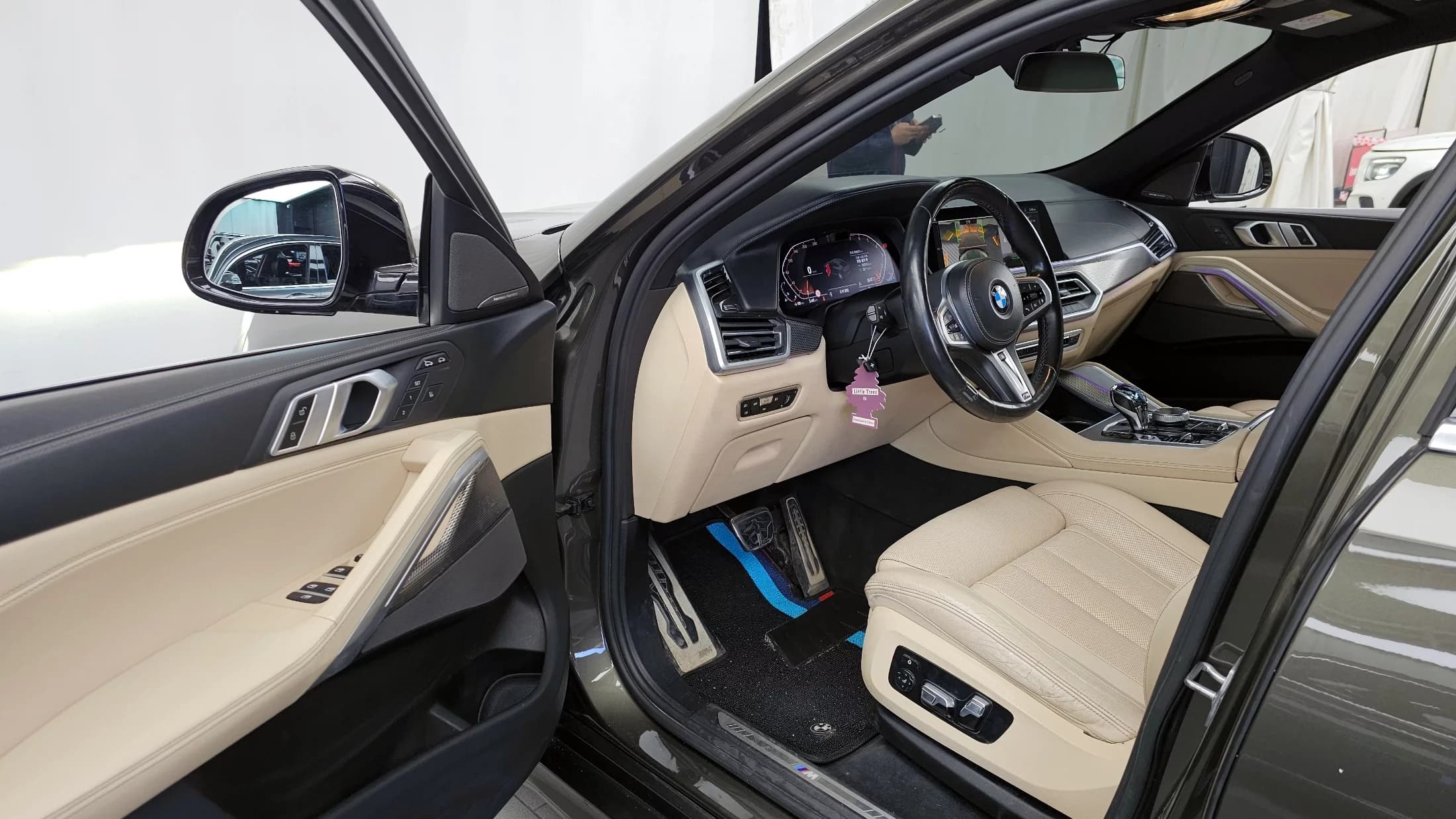 BMW X6 xDrive40i M Sport, 2021 г. 100973 км. — фото 10
