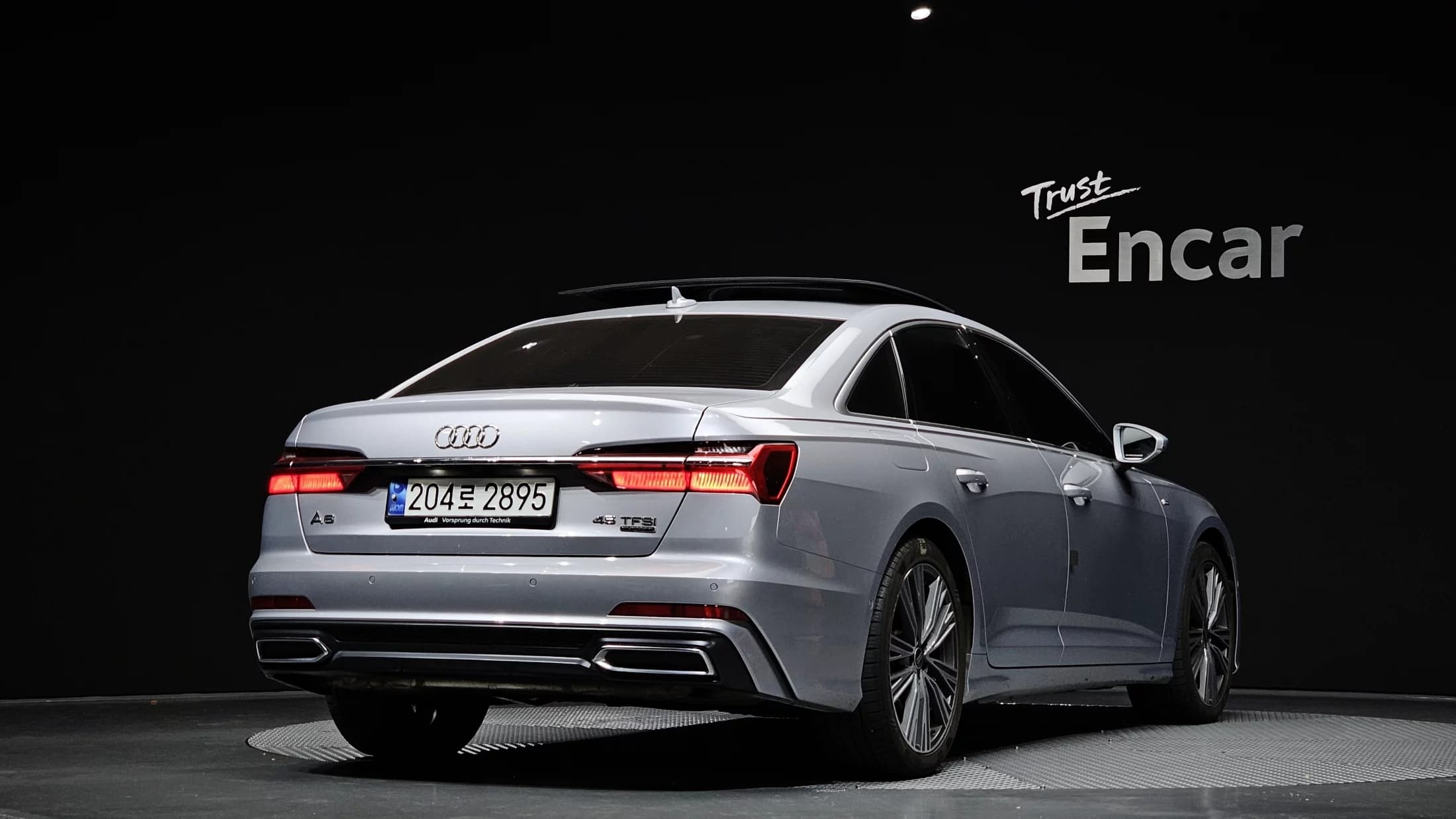 Audi A6 45 TFSI Quattro Premium, 2023 г. 64461 км. — фото 2