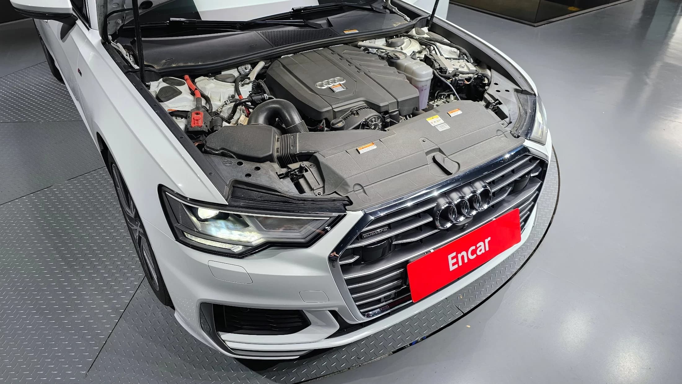 Audi A6 45 TFSI Quattro Premium, 2023 г. 27224 км. — фото 6