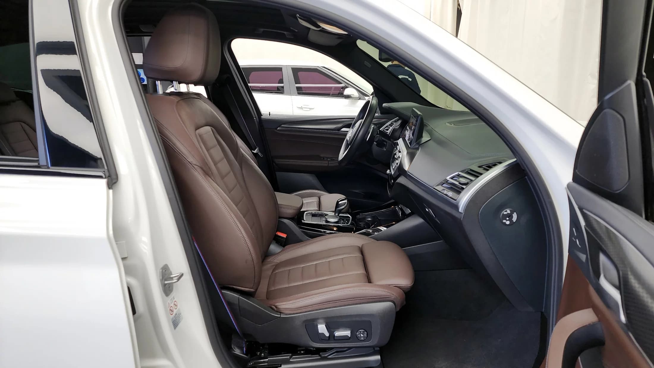 BMW X3 xDrive 20i M Sports Pro, 2023 г. 28228 км. — фото 11