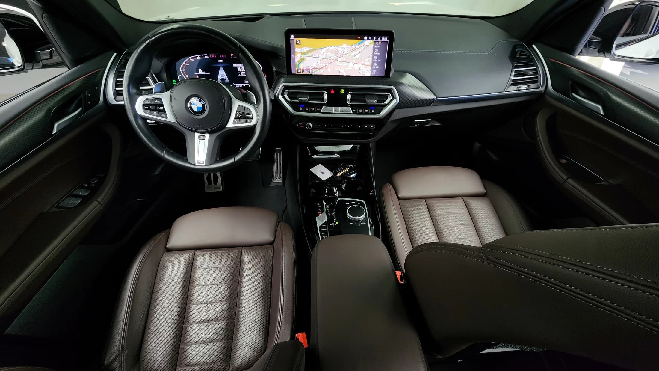 BMW X3 xDrive 20i M Sports Pro, 2023 г. 28228 км. — фото 7