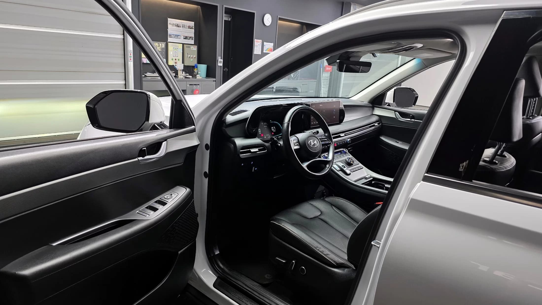 Hyundai Palisade Diesel 2.2 4WD Exclusive, 2023 г. 57186 км. — фото 10