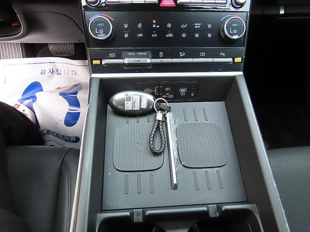 Hyundai Santa Fe Gasoline 2.5T 4WD Exclusive, 2025 г. 851 км. — фото 11