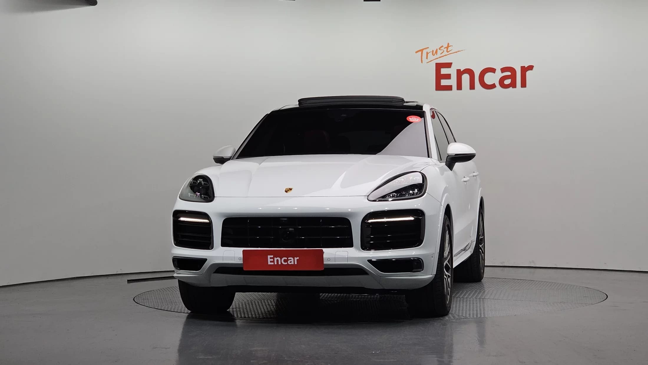 Porsche CAYENNE 3.0 PLATINUM EDITION, 2023 г. 56929 км. — фото 3